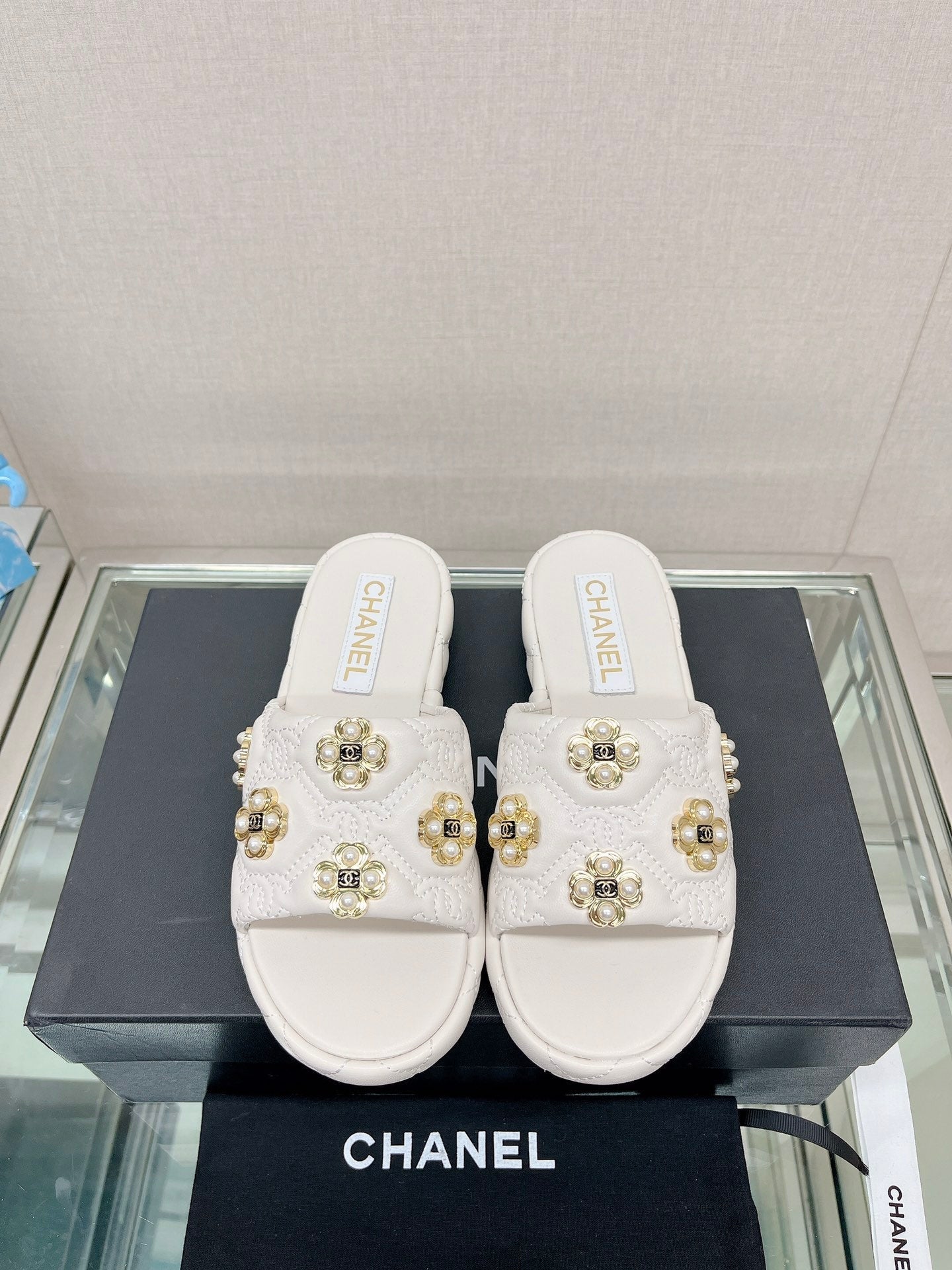 Luxury Shoes Sandals - CHL - 618