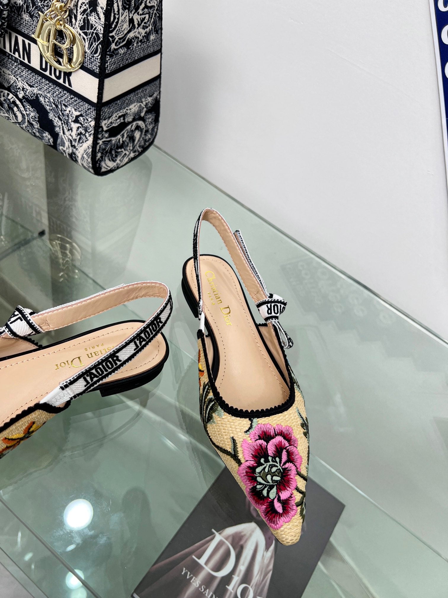 Luxury Shoes - DIR - 428