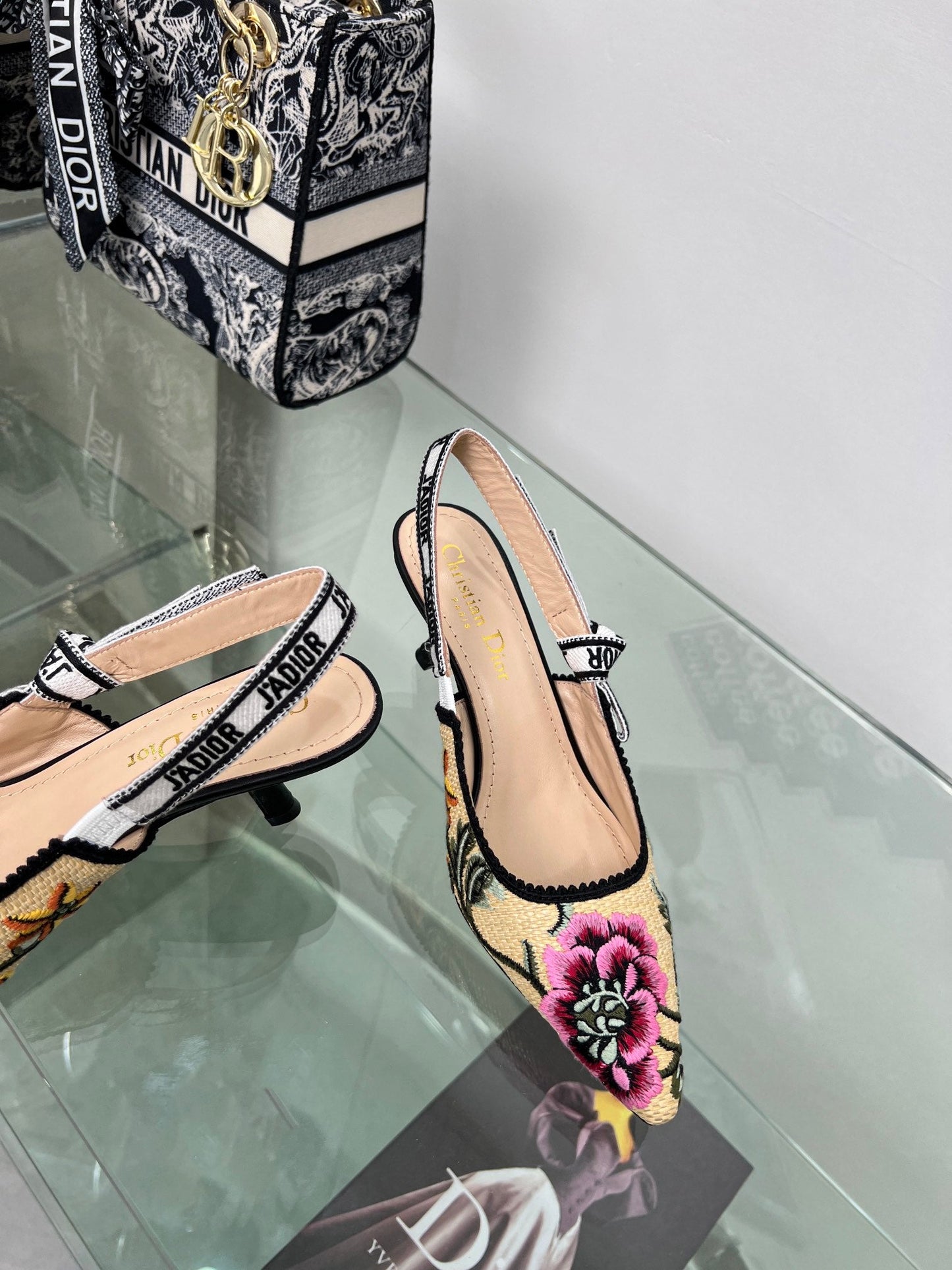 Luxury Shoes - DIR - 429