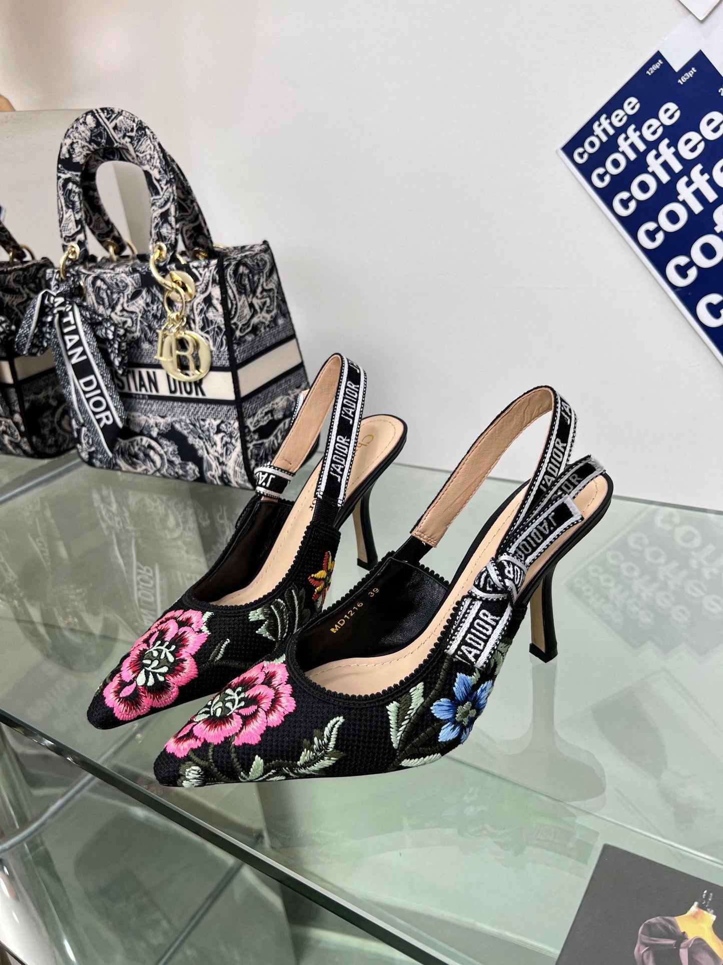 Luxury Shoes - DIR - 436