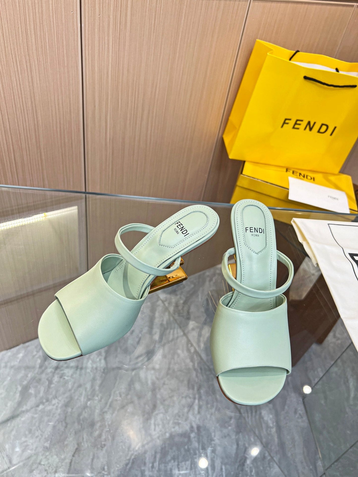 Luxury Shoes - FED - 159