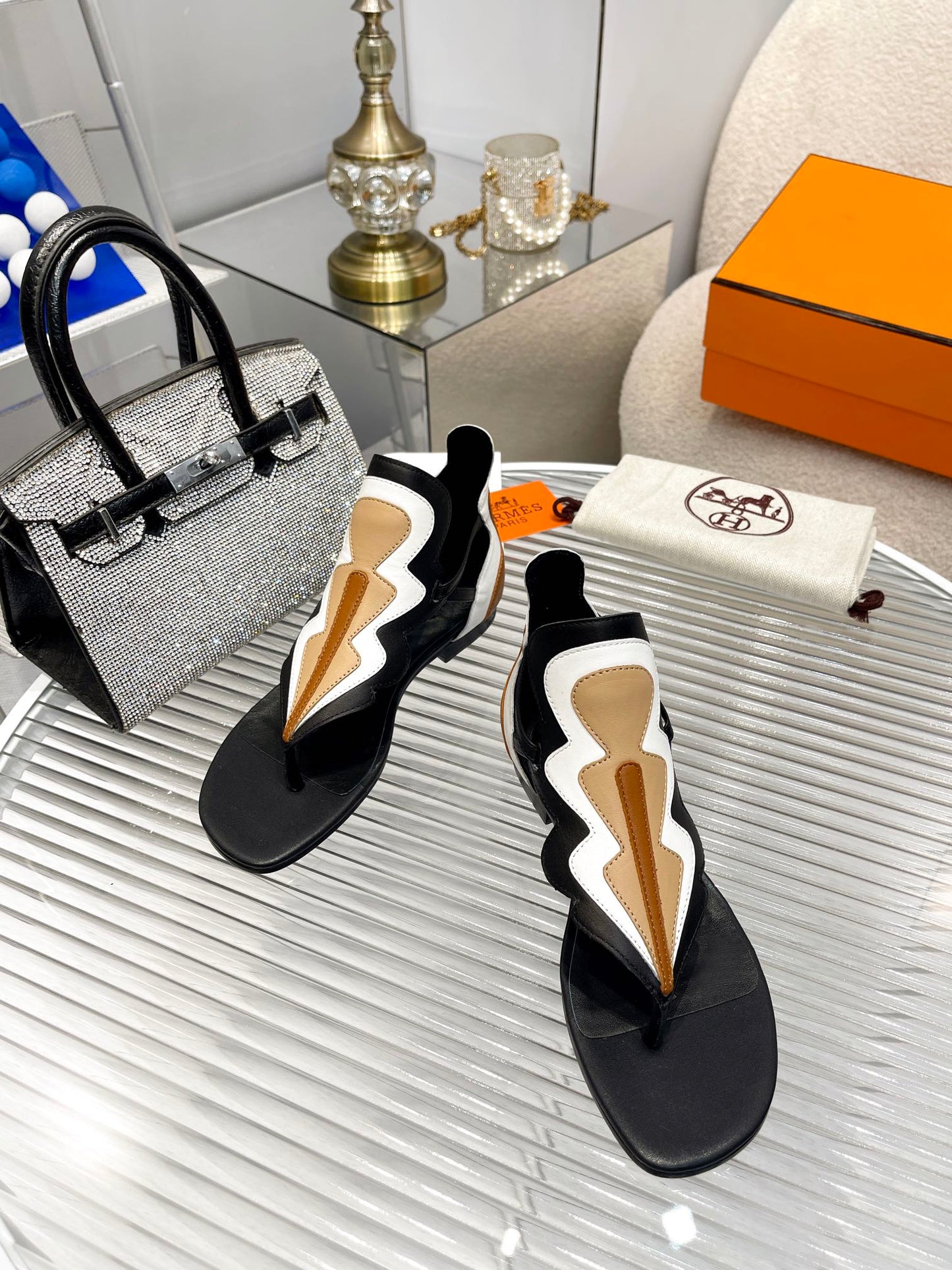 Luxury Shoes - HMS - 270