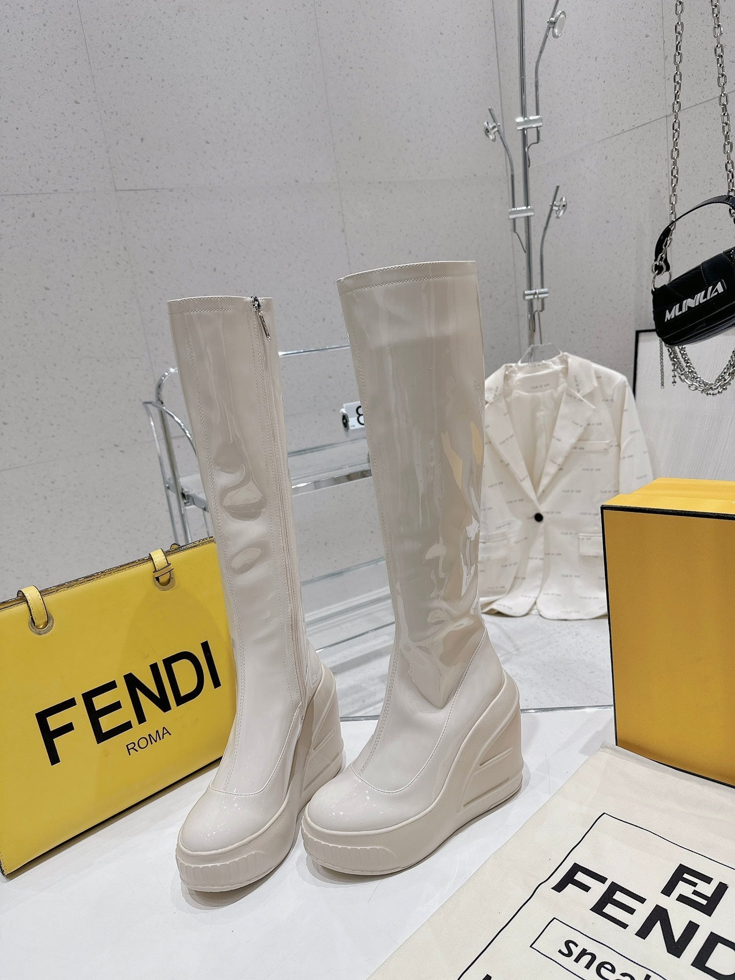 Luxury Shoes - FED - 126