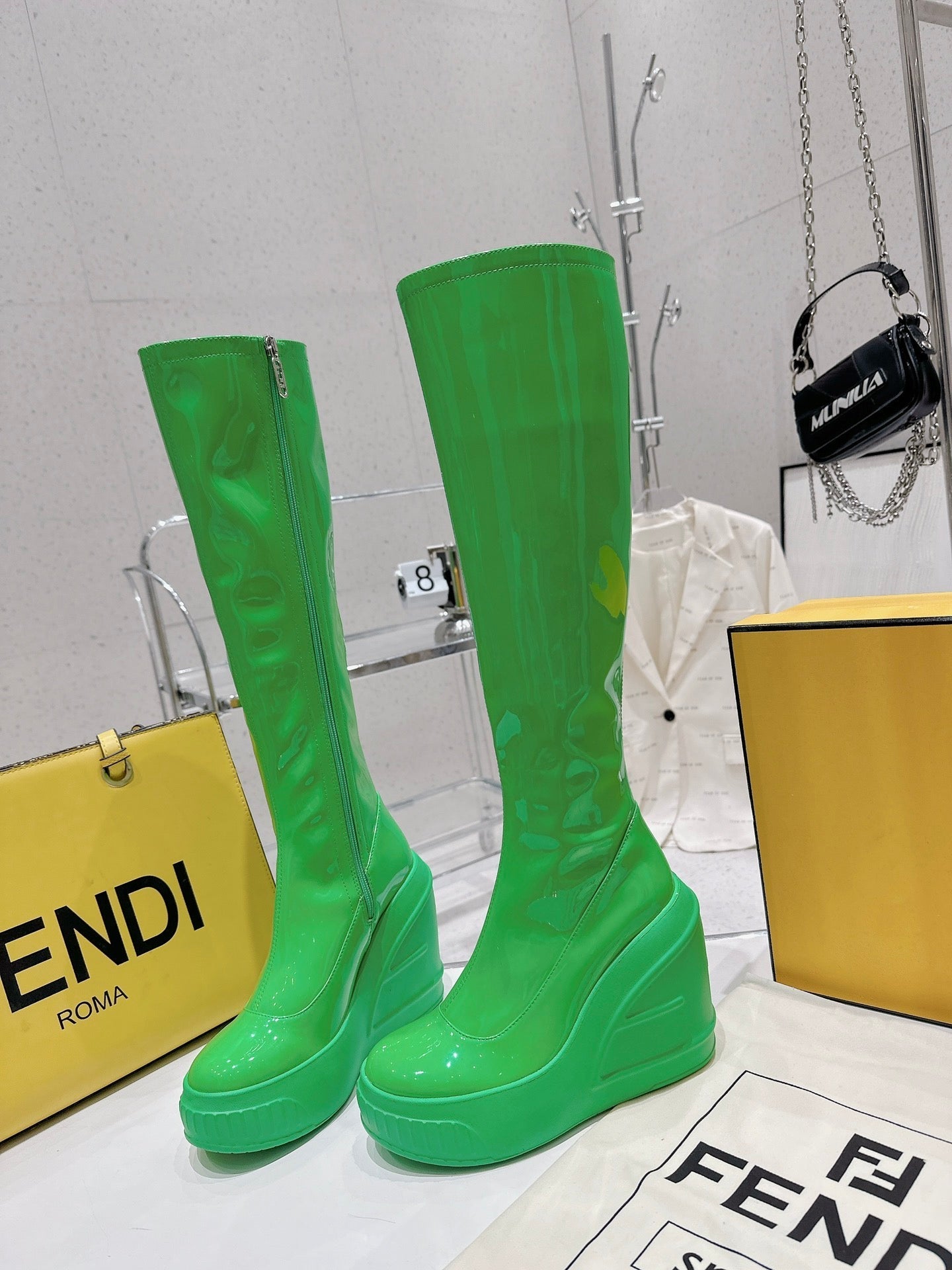 Luxury Shoes - FED - 125