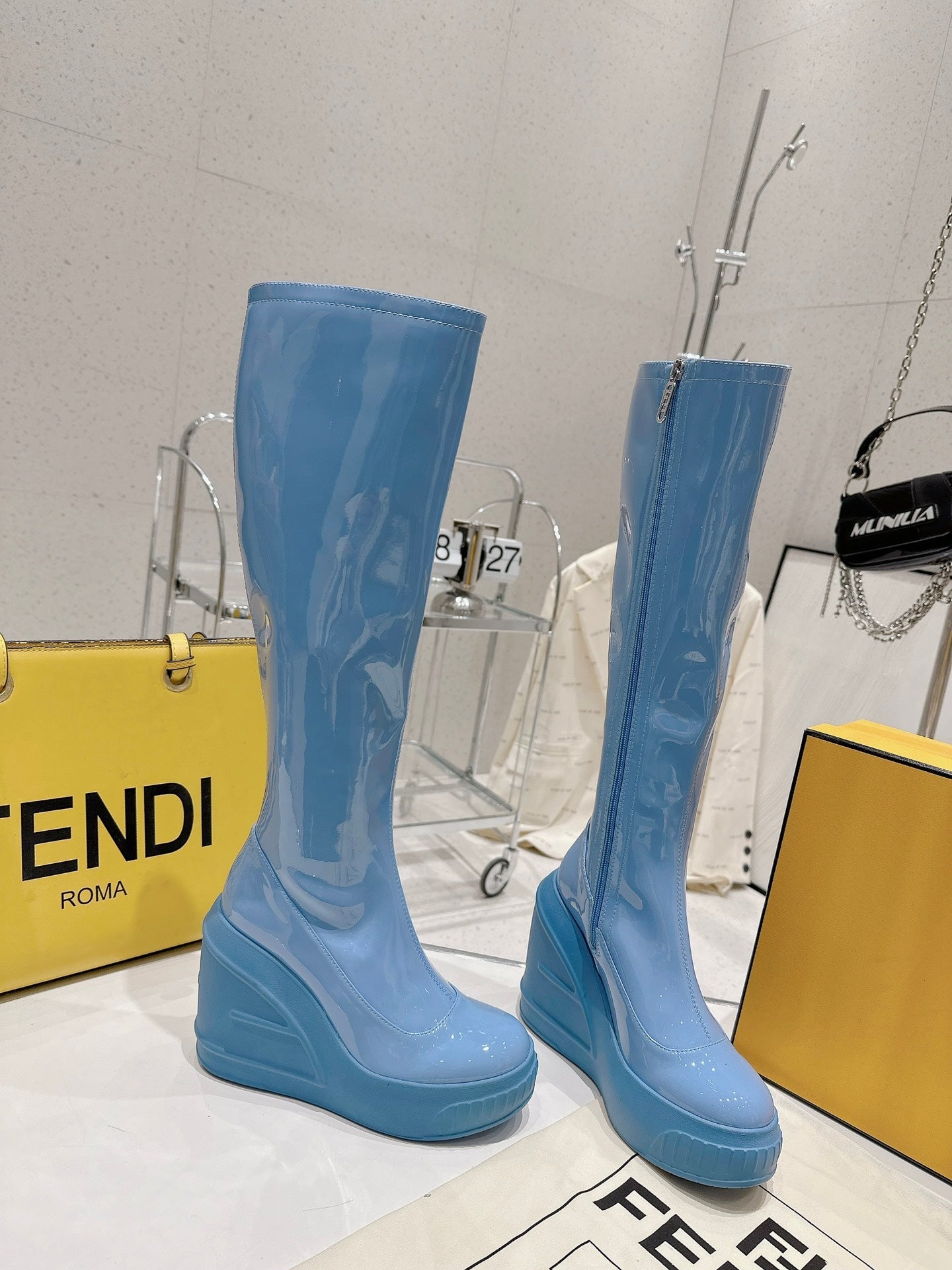 Luxury Shoes - FED - 123