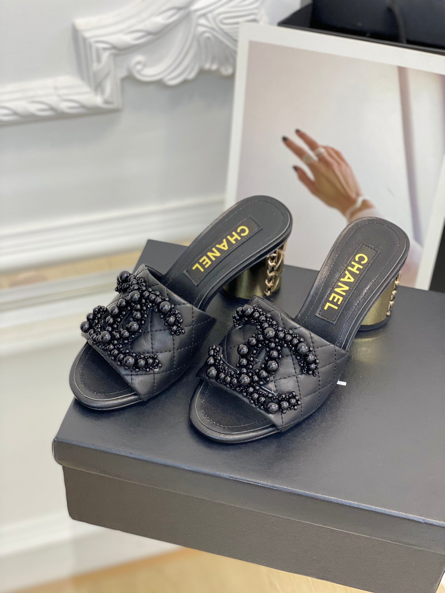 Luxury Shoes Sandals - CHL - 574