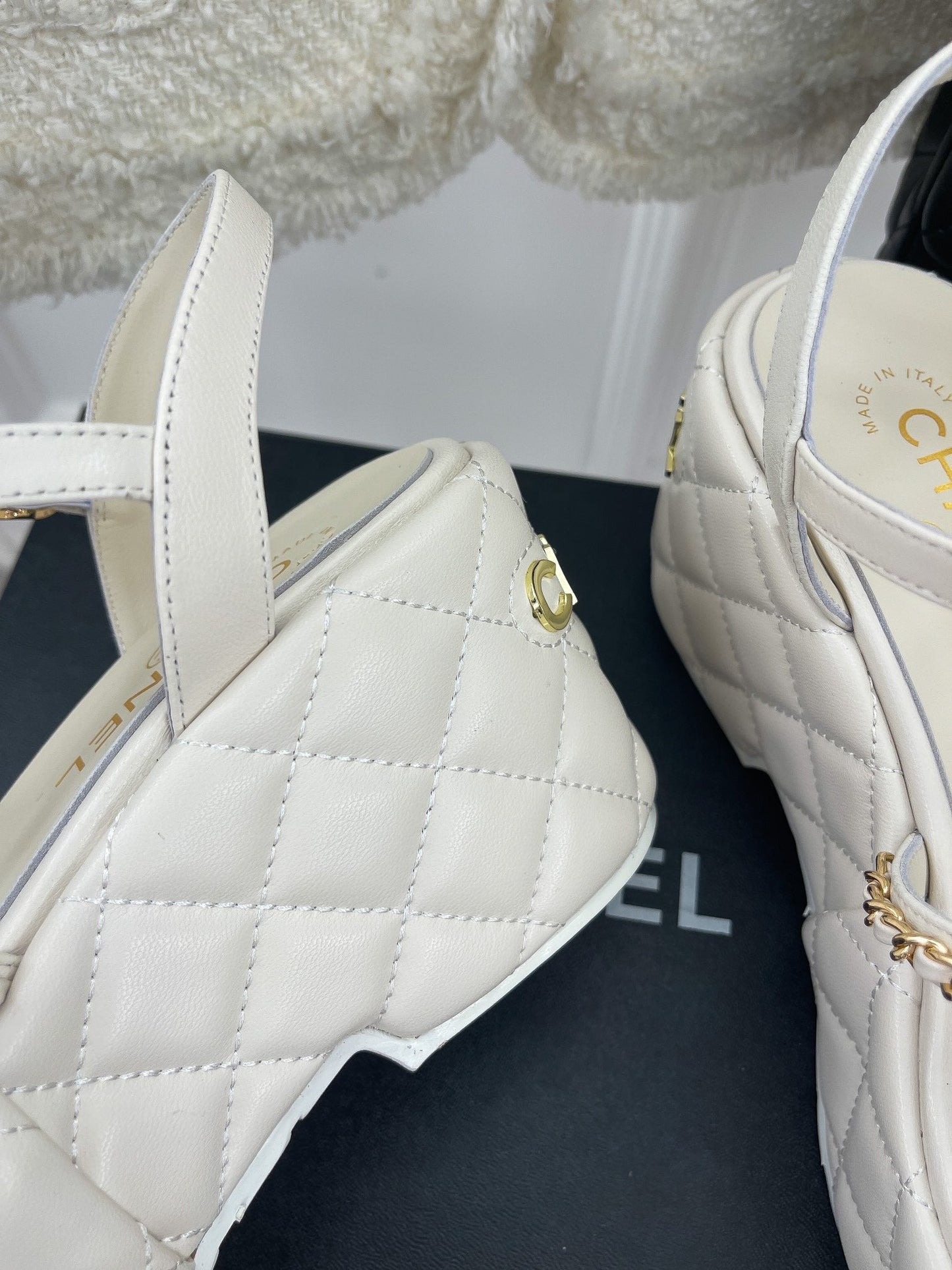 Luxury Shoes Sandals - CHL - 039