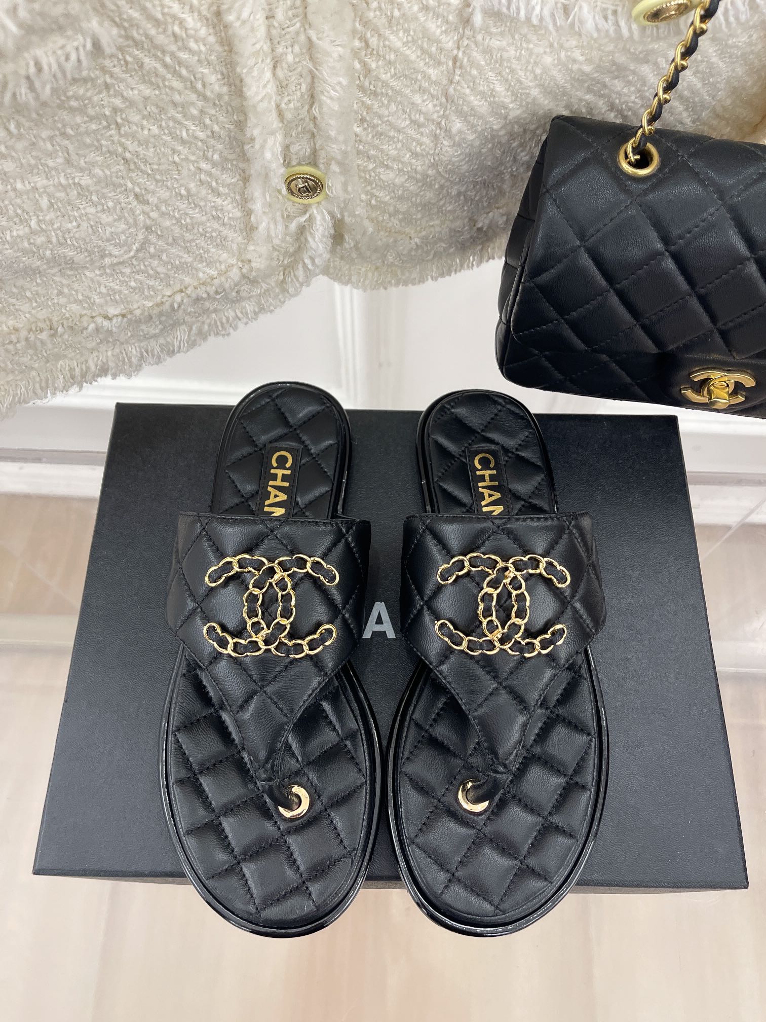 Luxury Shoes Sandals - CHL - 032