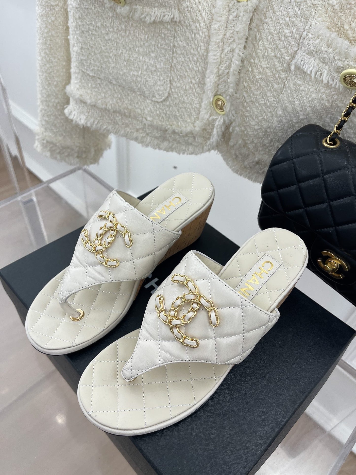 Luxury Shoes Sandals - CHL - 031