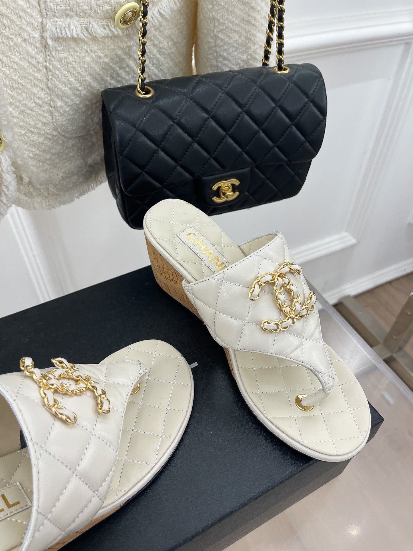 Luxury Shoes Sandals - CHL - 031