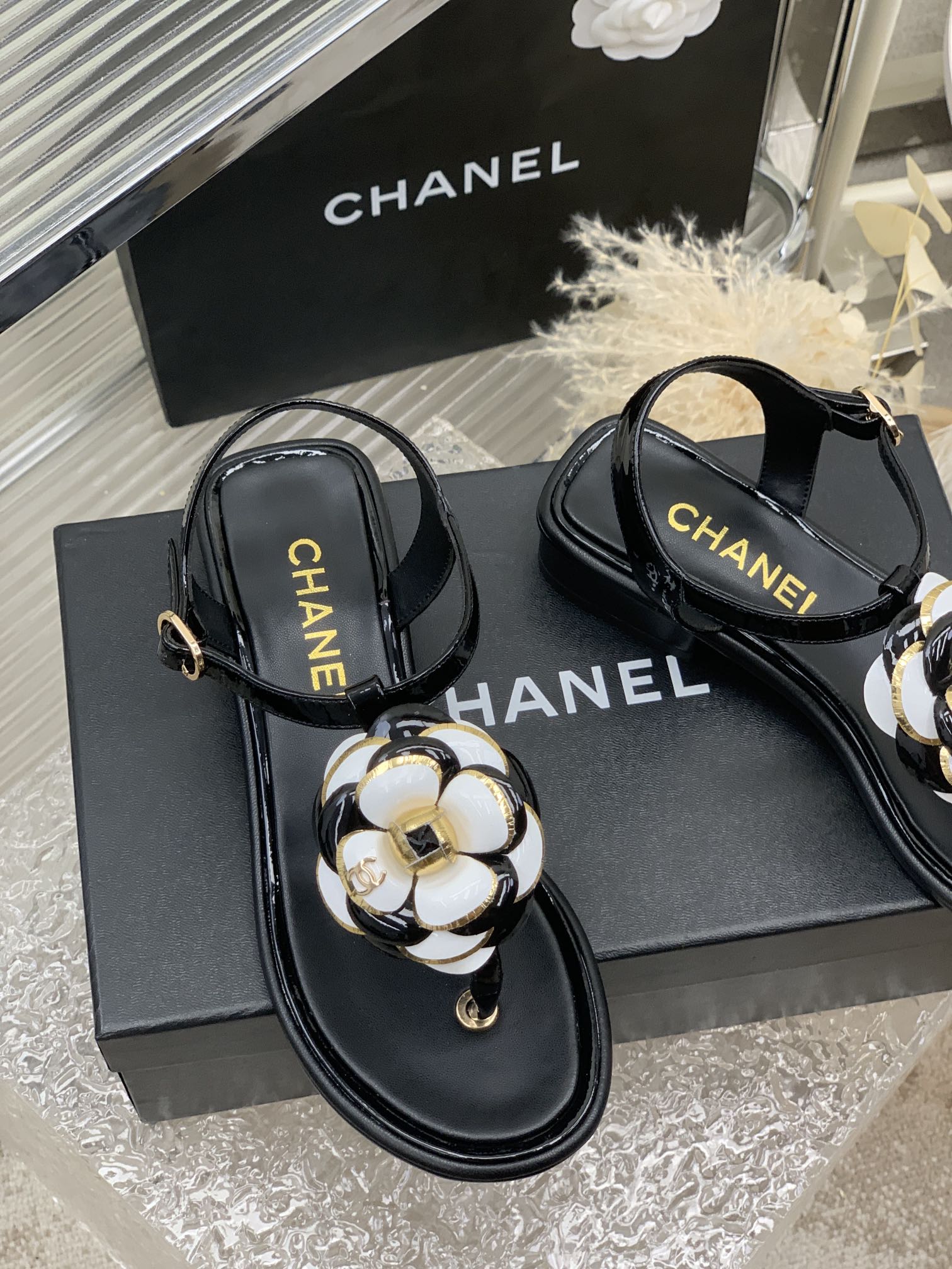 Luxury Shoes Sandals - CHL - 502