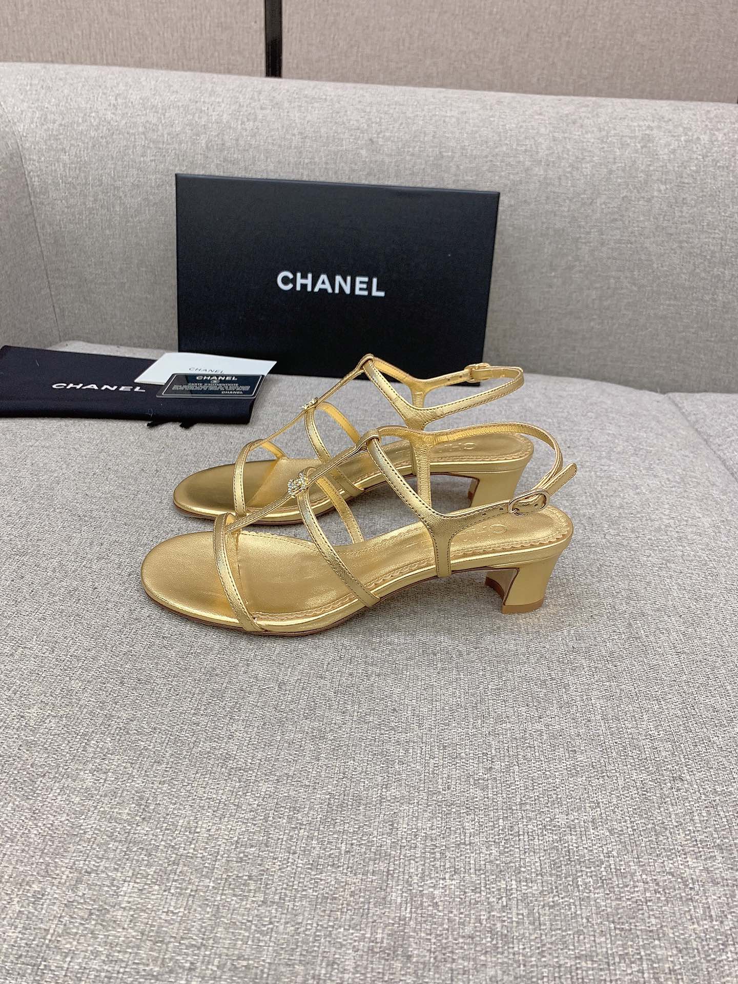 Luxury Shoes Sandals - CHL - 480