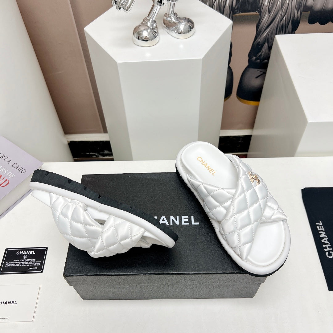 Luxury Shoes Sandals - CHL - 551