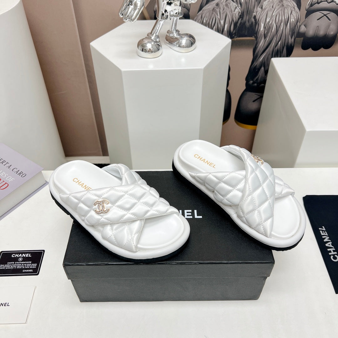 Luxury Shoes Sandals - CHL - 551
