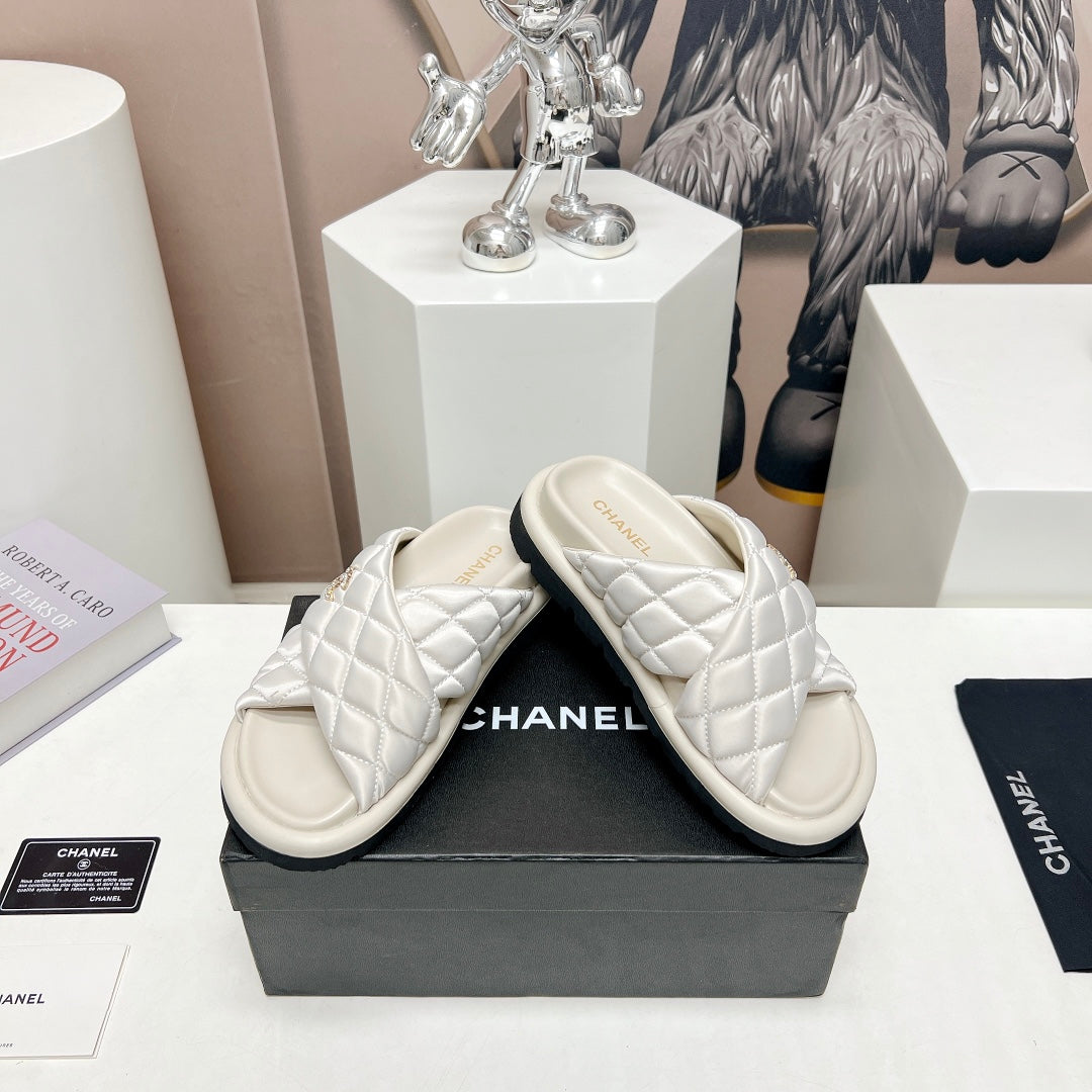 Luxury Shoes Sandals - CHL - 555