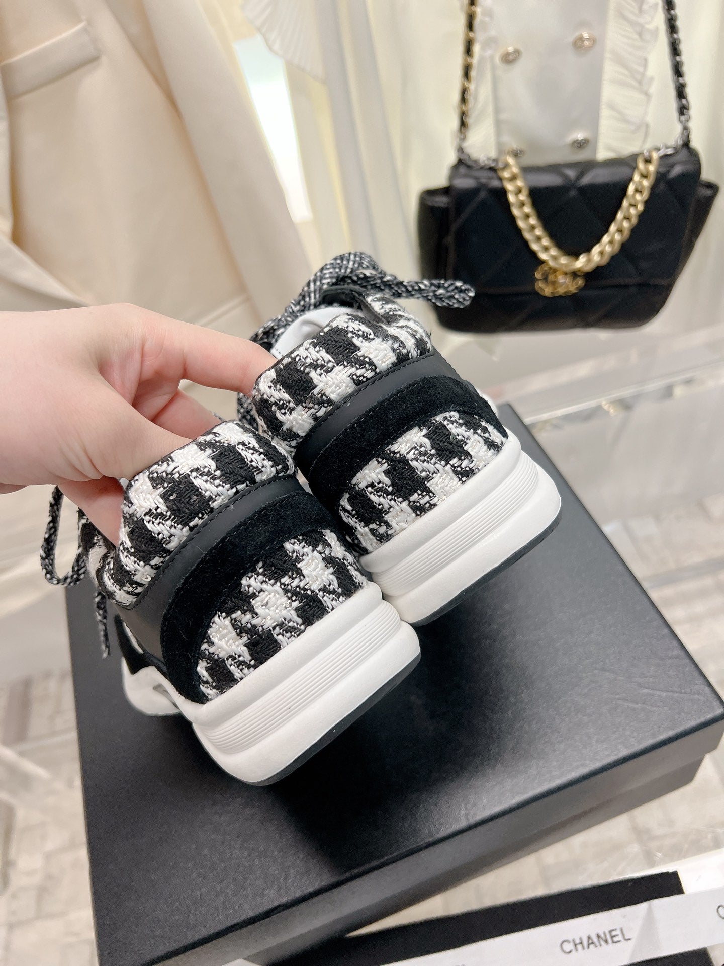 Luxury Shoes Sandals - CHL - 524