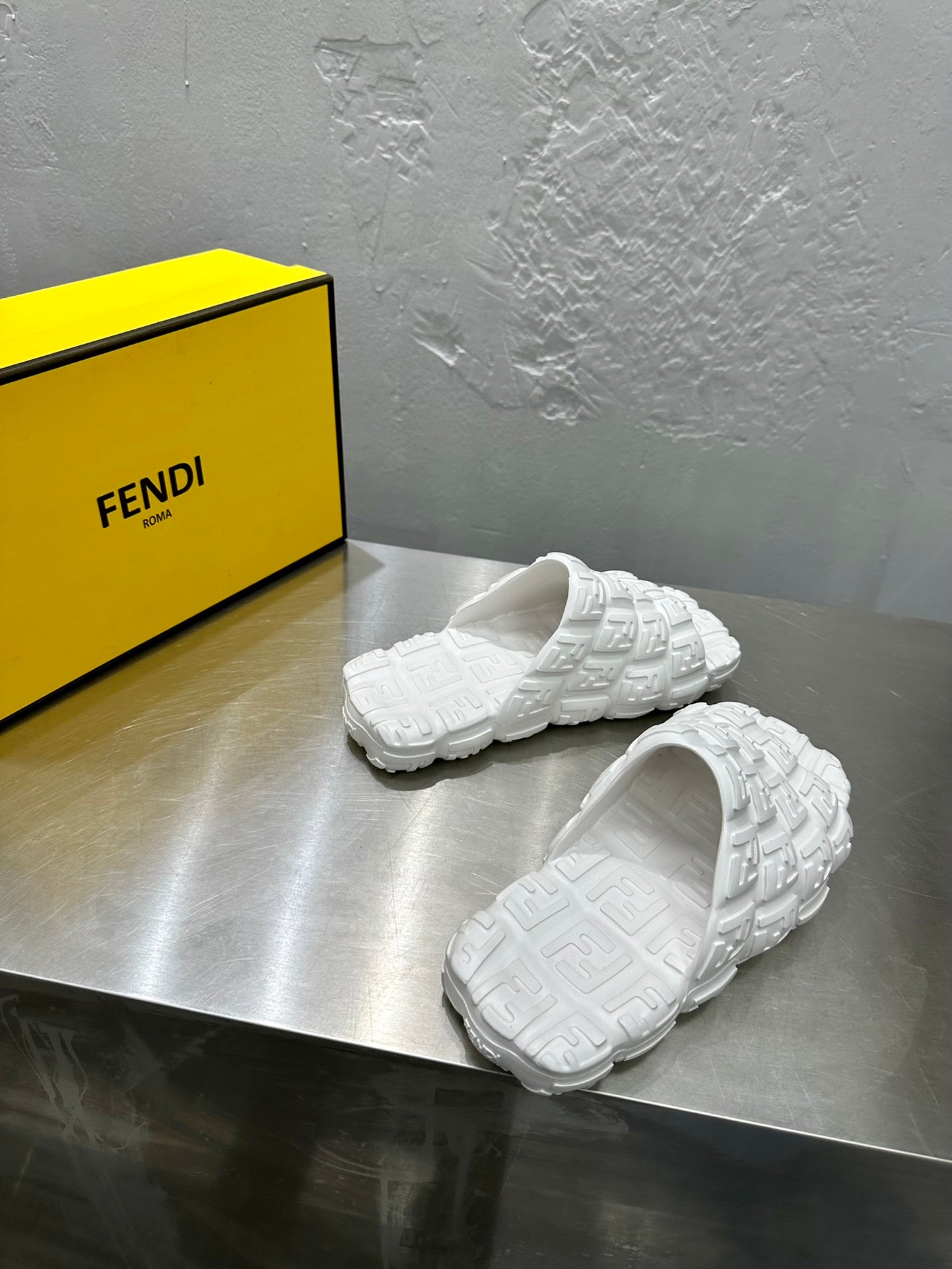 Luxury Shoes - FED - 114