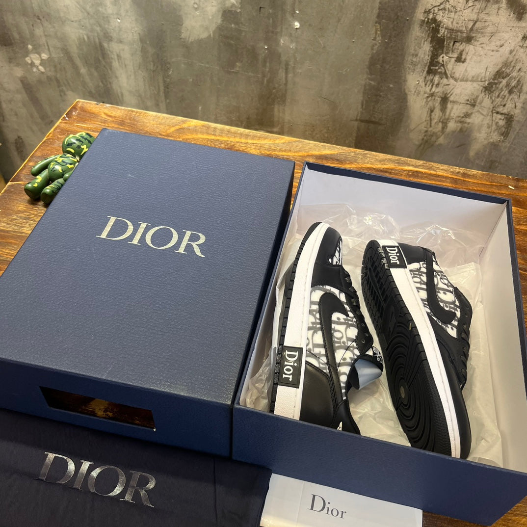 Luxury Shoes - DIR - 371