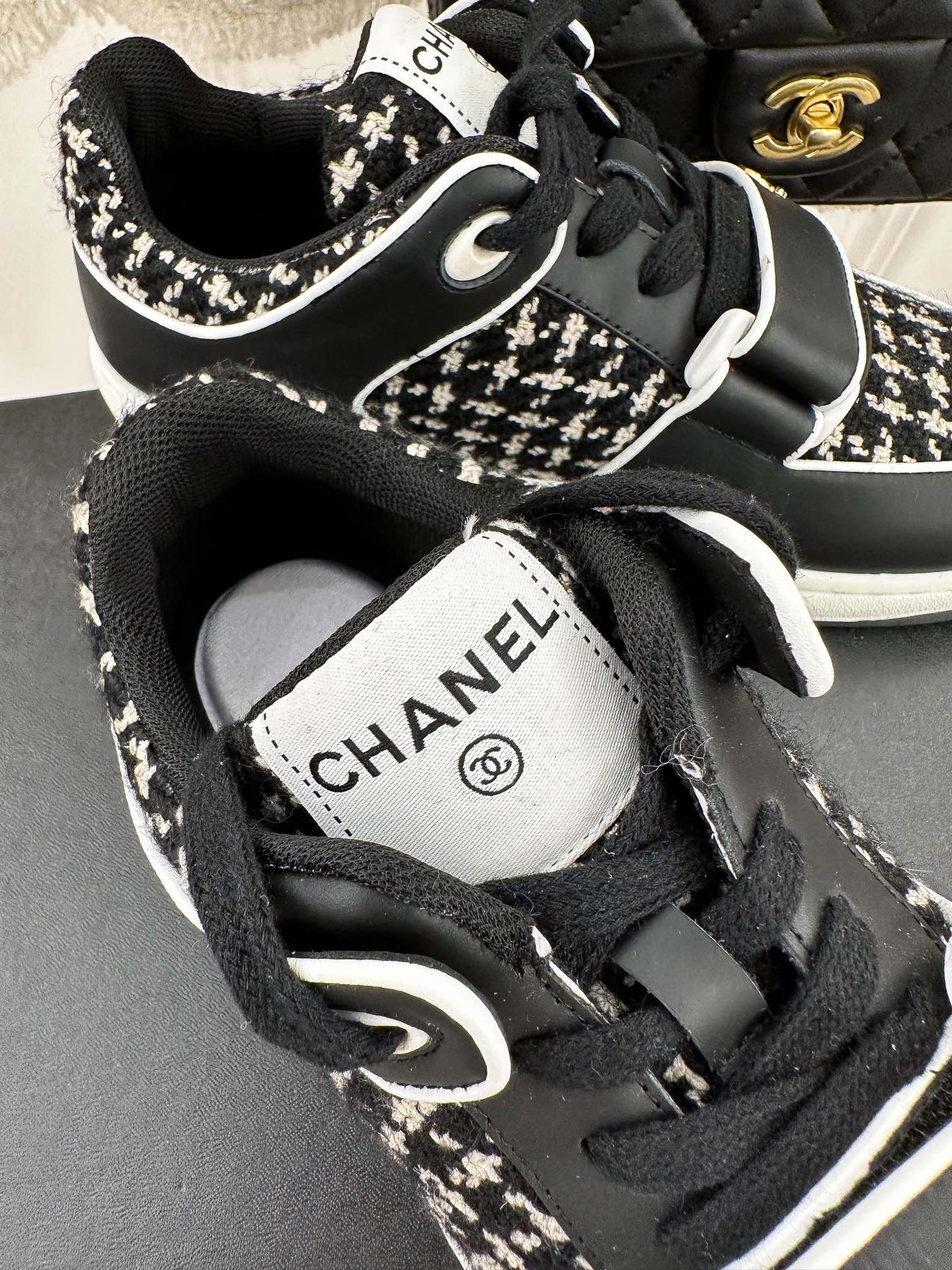 Luxury Shoes Sandals - CHL - 210