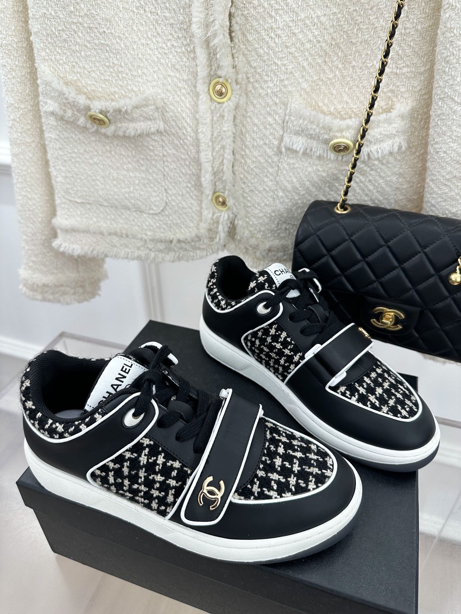 Luxury Shoes Sandals - CHL - 495
