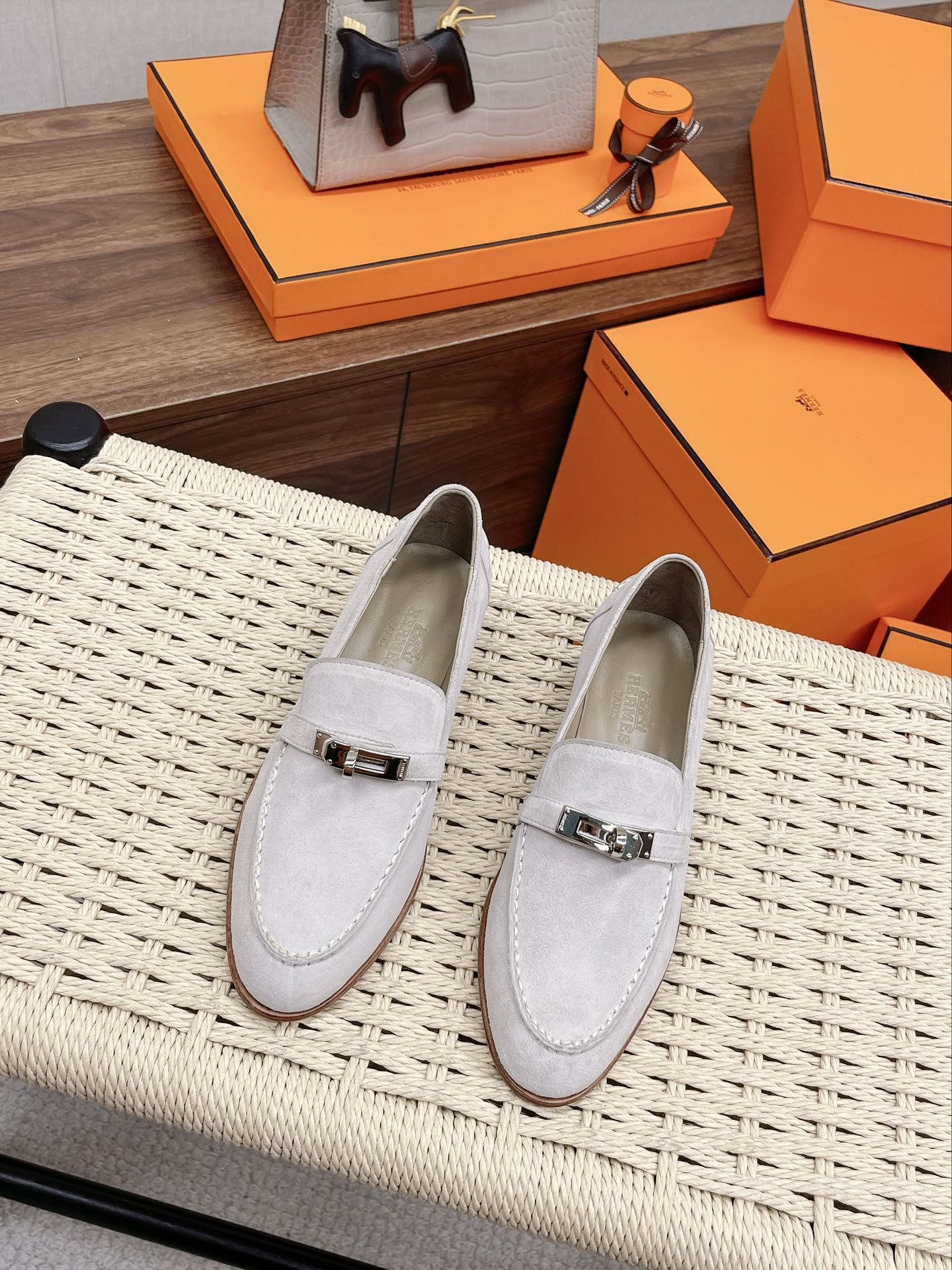 Luxury Shoes - HMS - 133