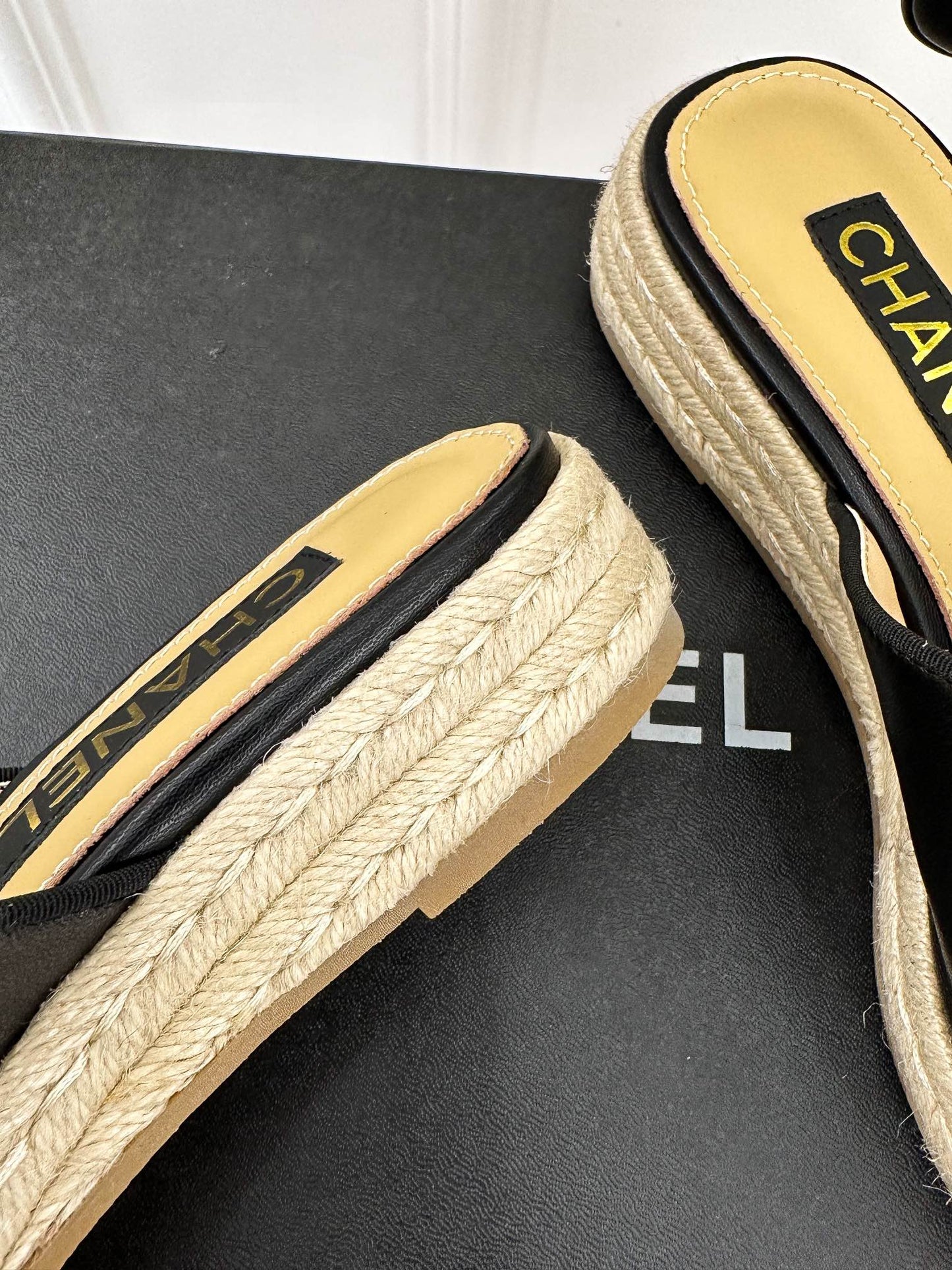 Luxury Shoes Sandals - CHL - 464