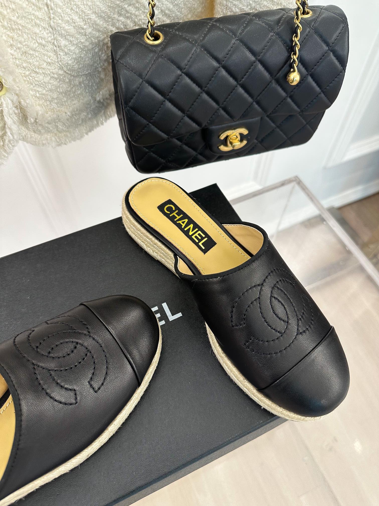 Luxury Shoes Sandals - CHL - 466