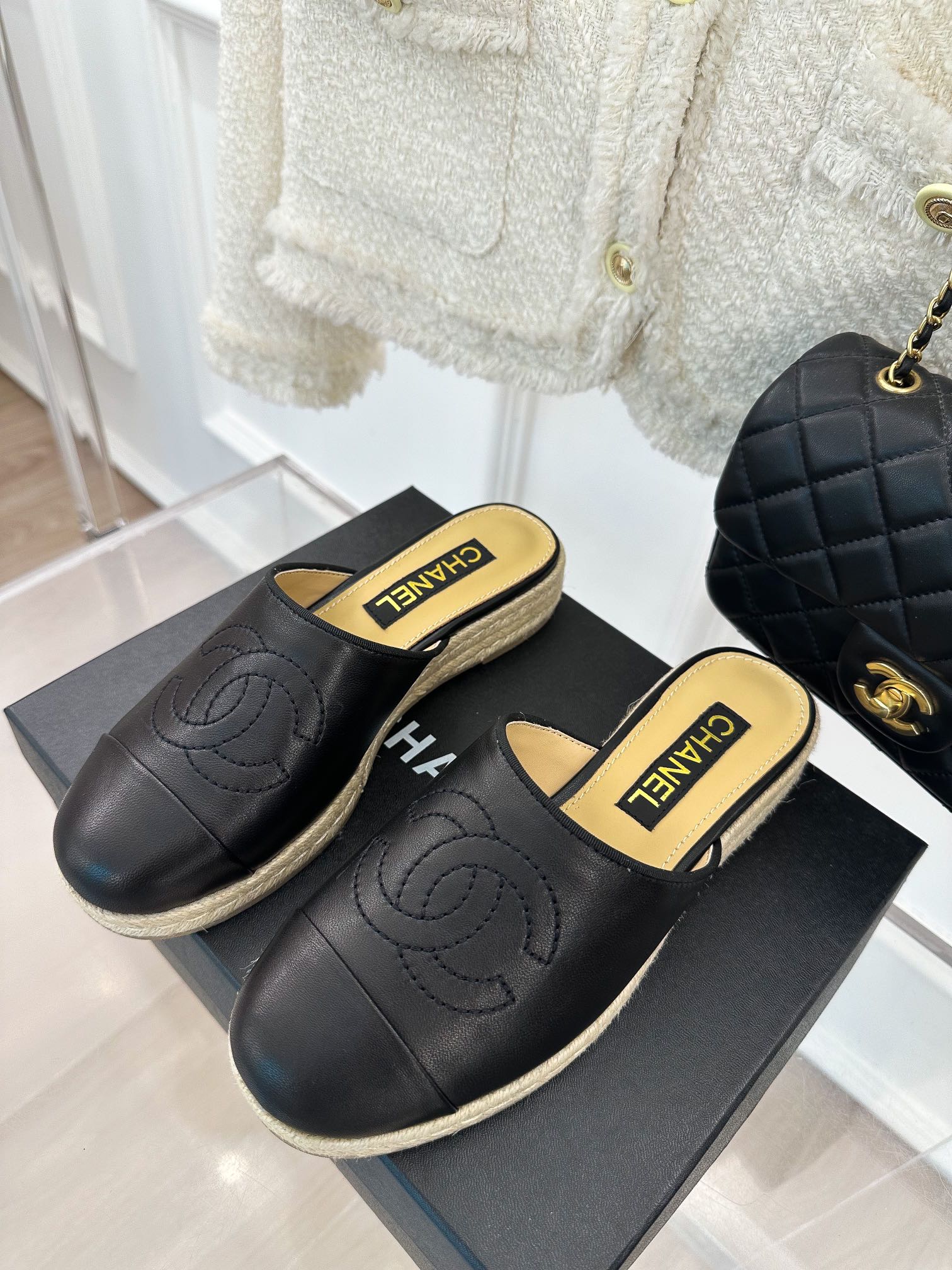 Luxury Shoes Sandals - CHL - 466