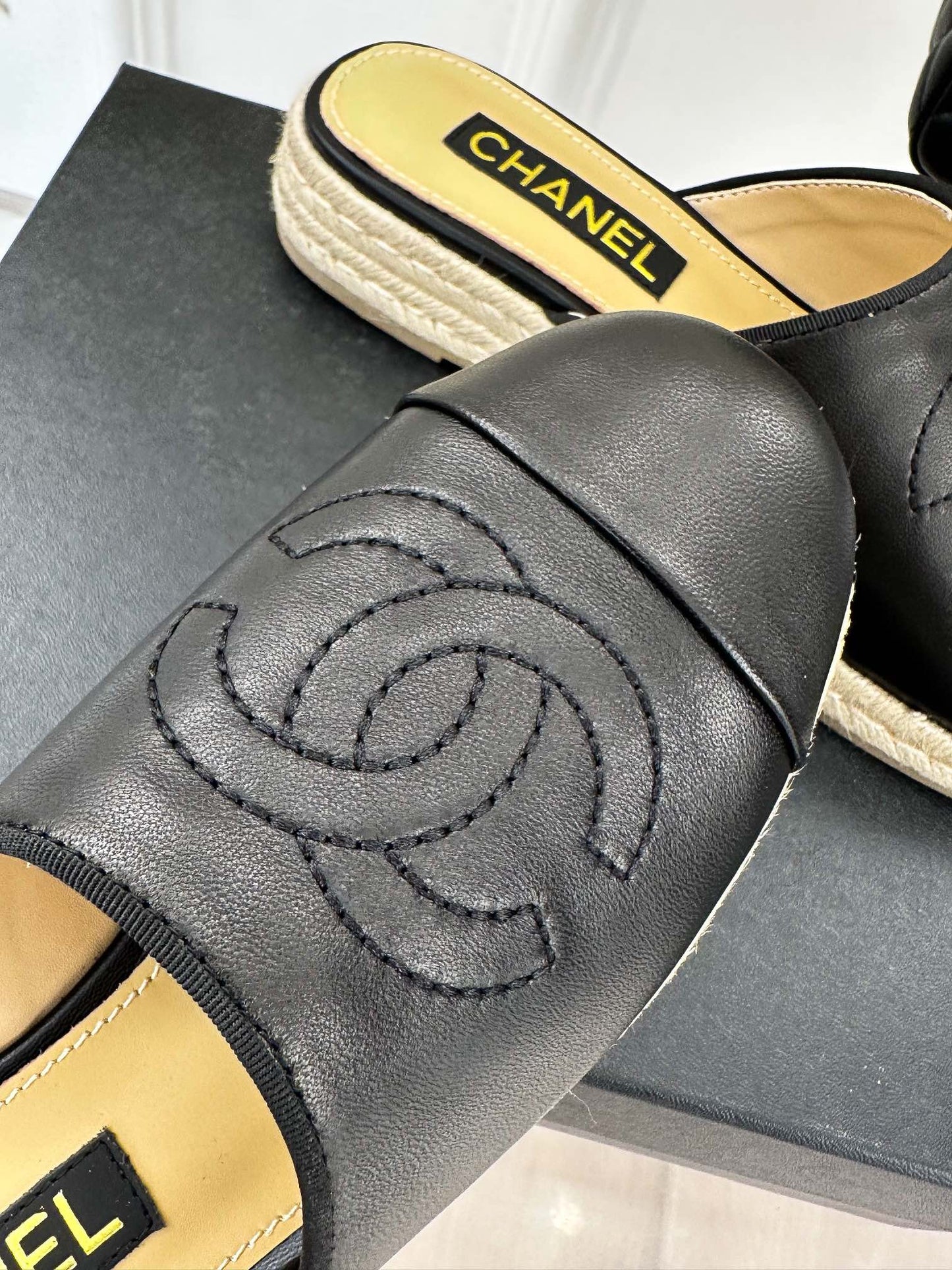 Luxury Shoes Sandals - CHL - 466
