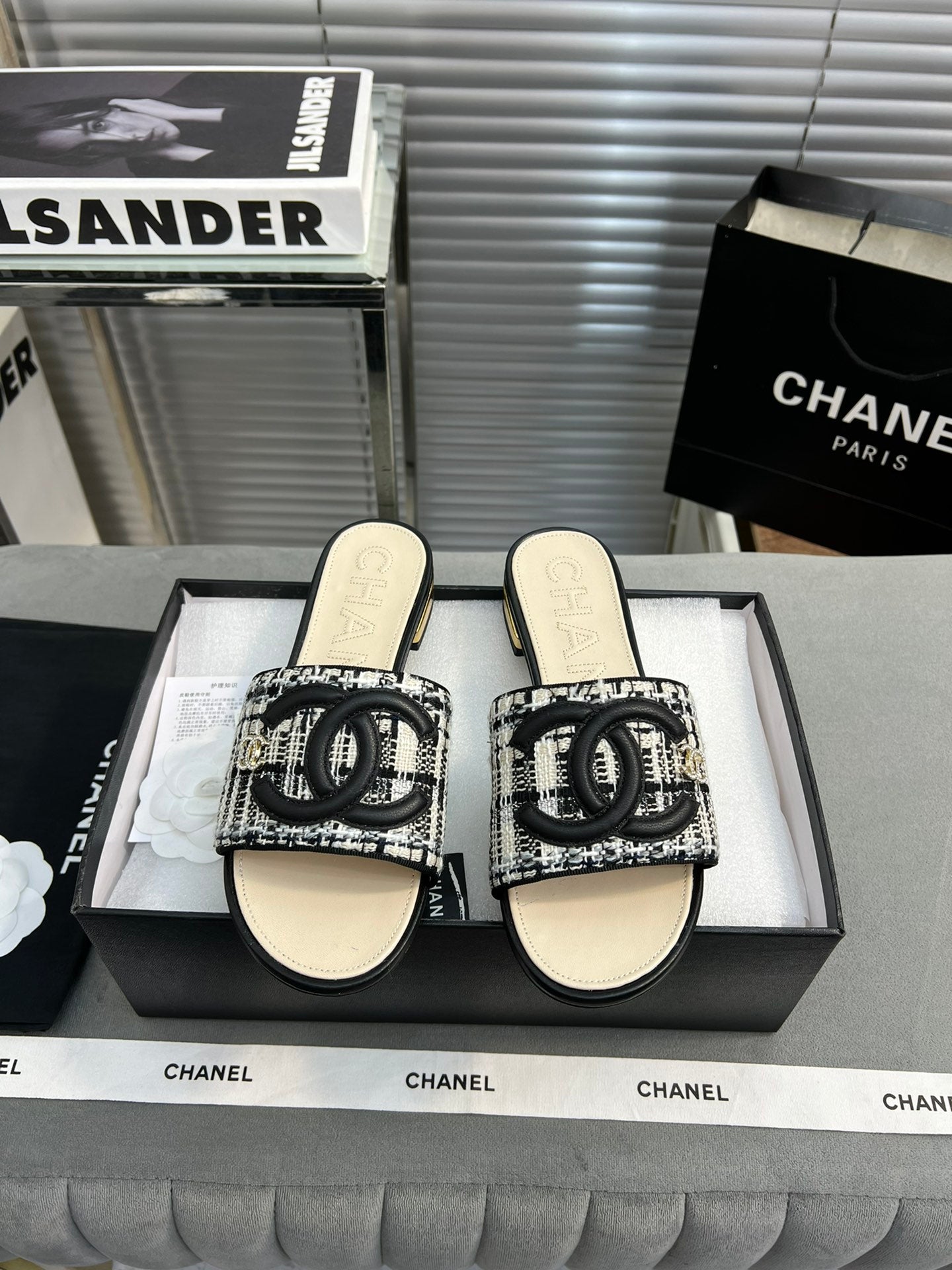 Luxury Shoes Sandals - CHL - 343