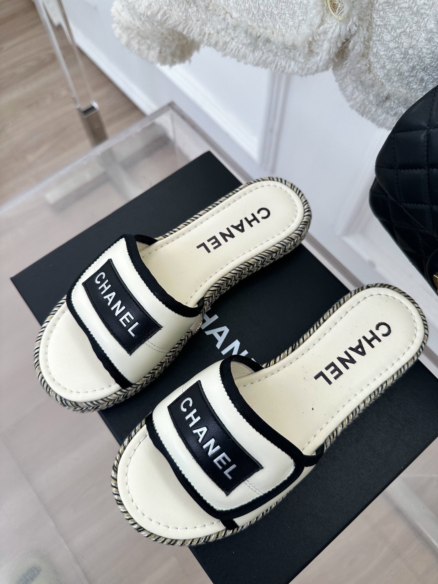 Luxury Shoes Sandals - CHL - 334