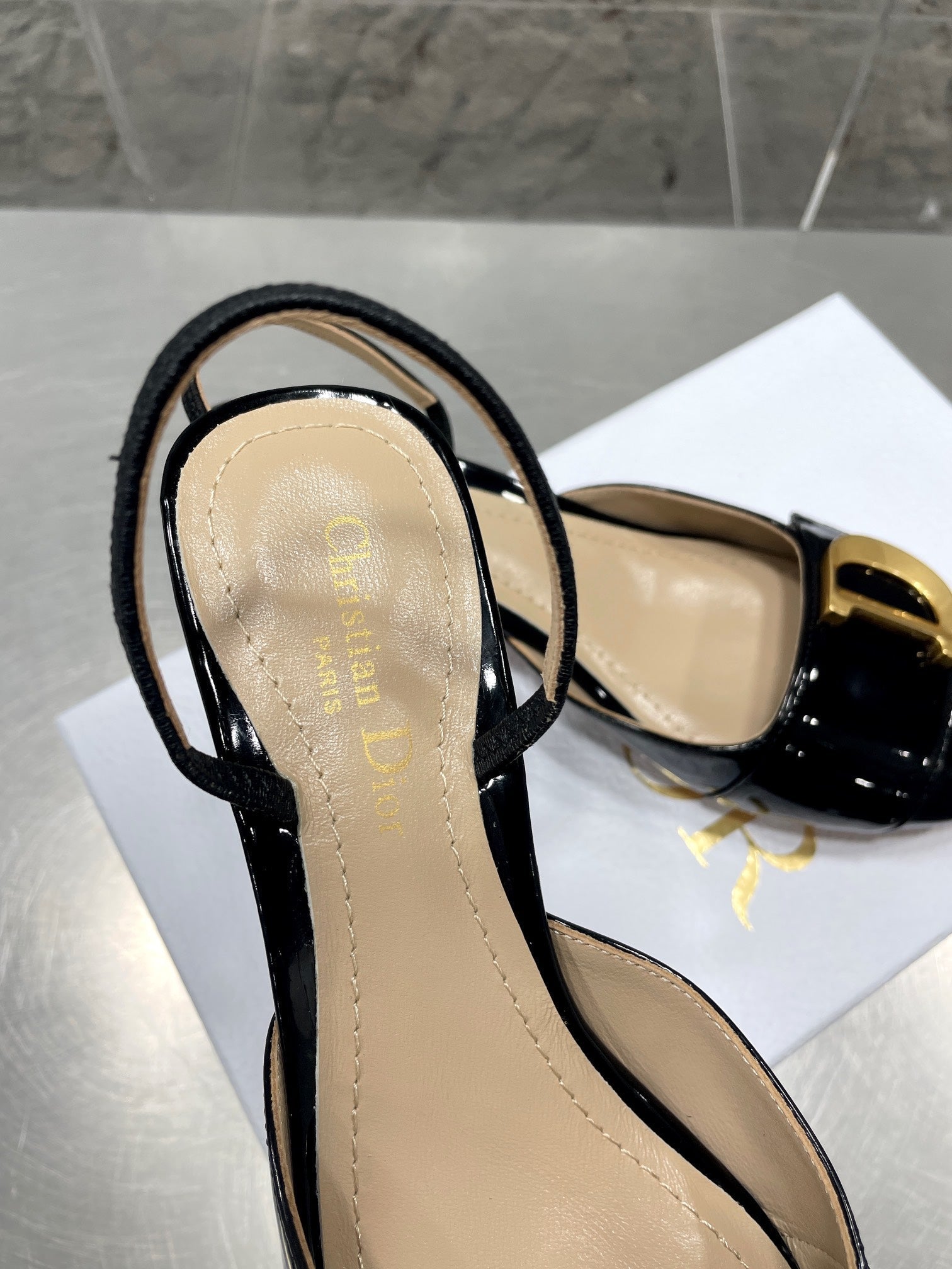 Luxury Shoes - DIR - 251