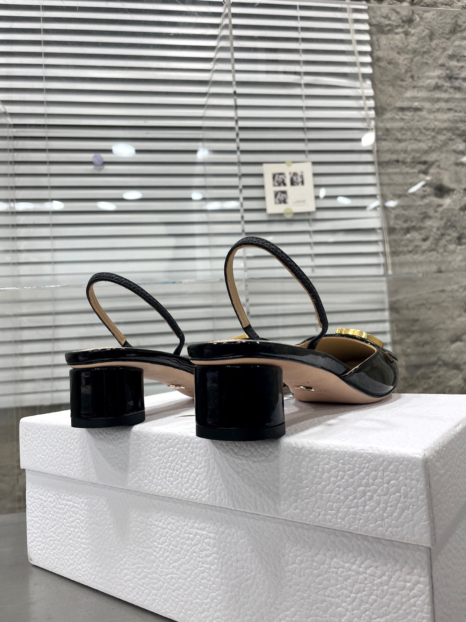 Luxury Shoes - DIR - 251