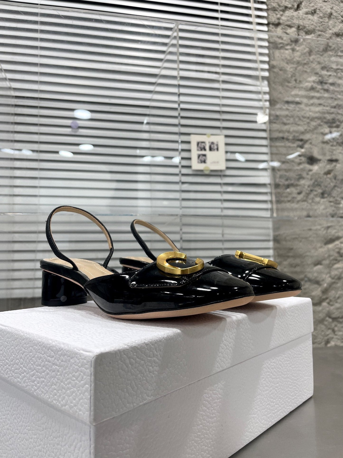 Luxury Shoes - DIR - 251