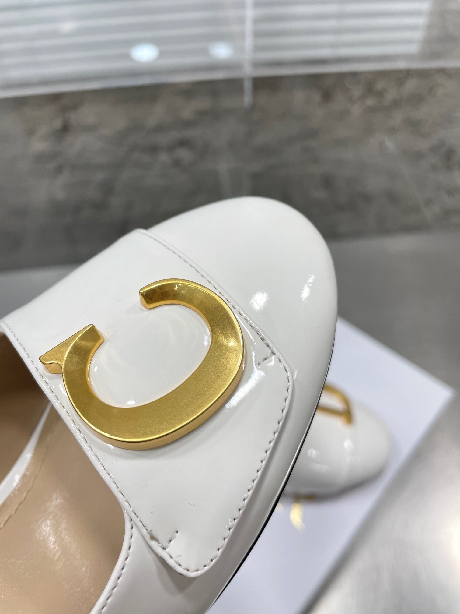 Luxury Shoes - DIR - 255