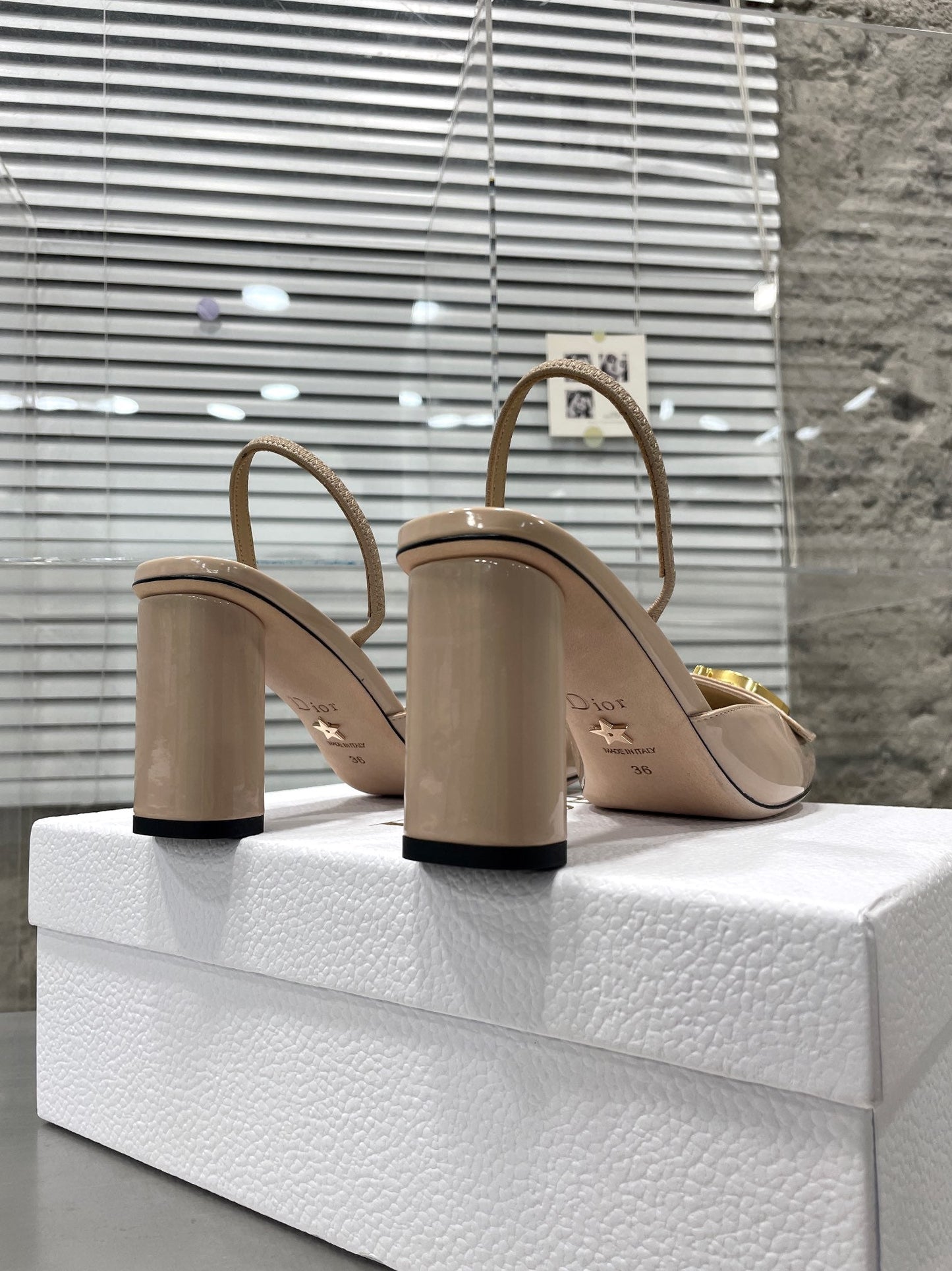 Luxury Shoes - DIR - 256
