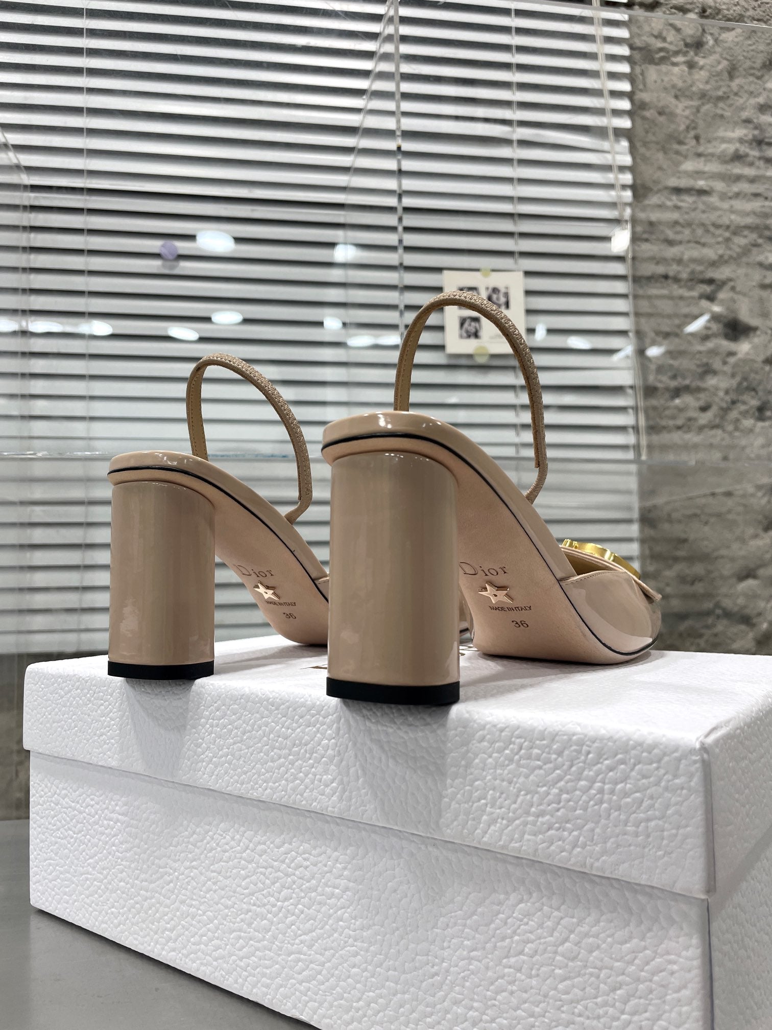 Luxury Shoes - DIR - 256
