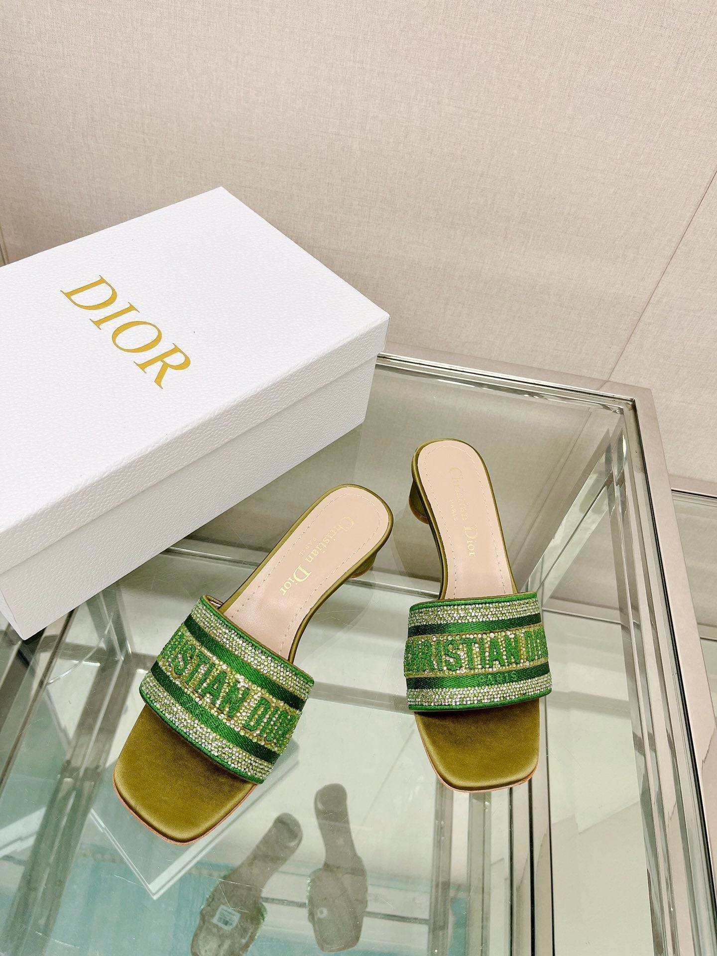 Luxury Shoes - DIR - 223