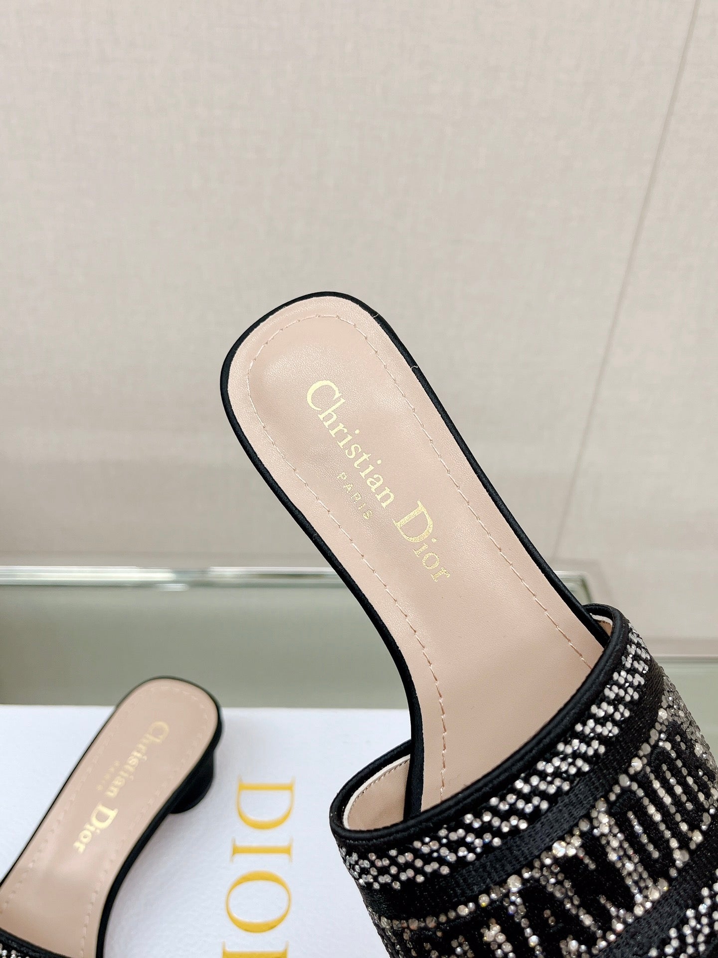 Luxury Shoes - DIR - 227