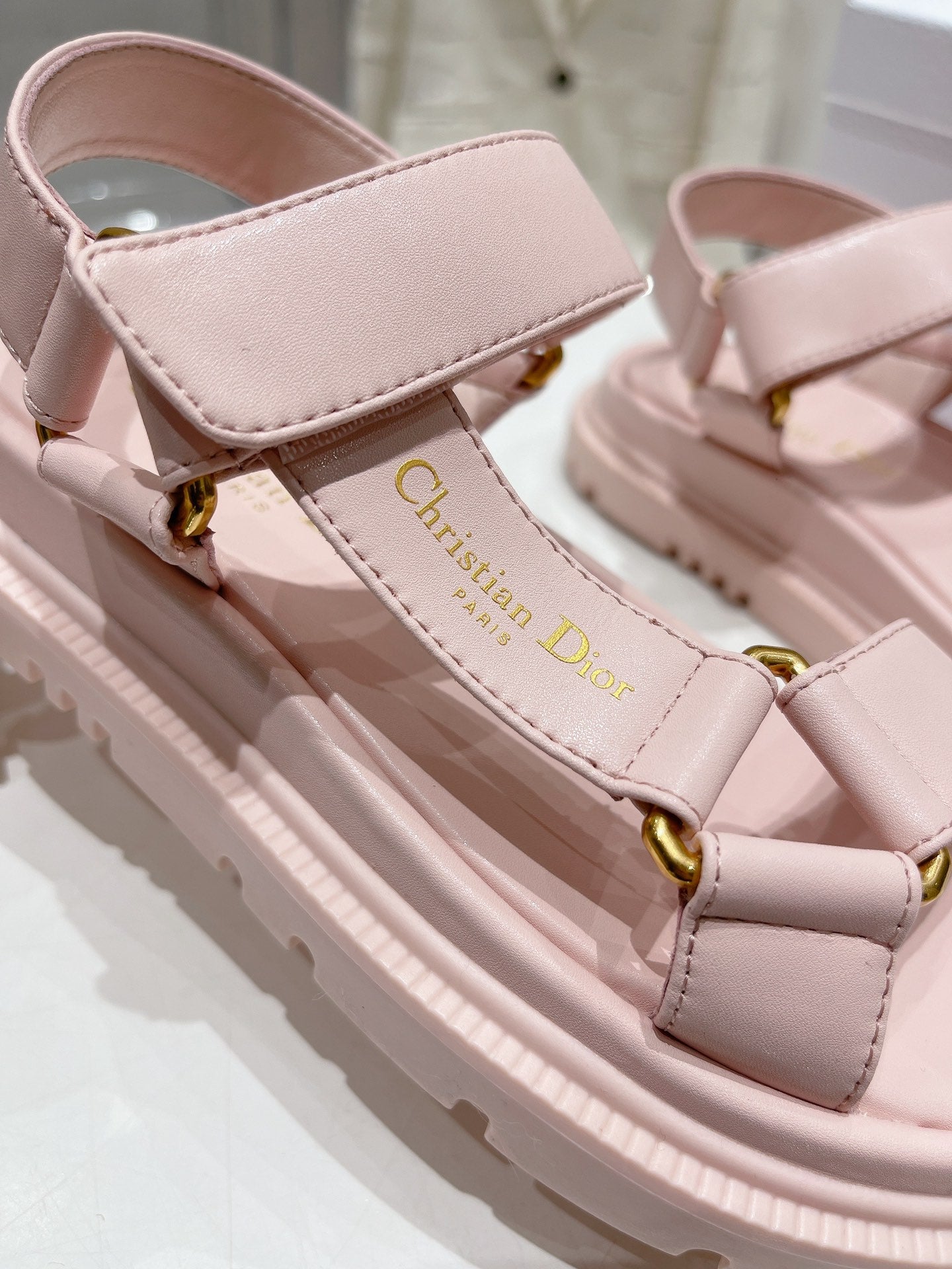 Luxury Shoes - DIR - 237