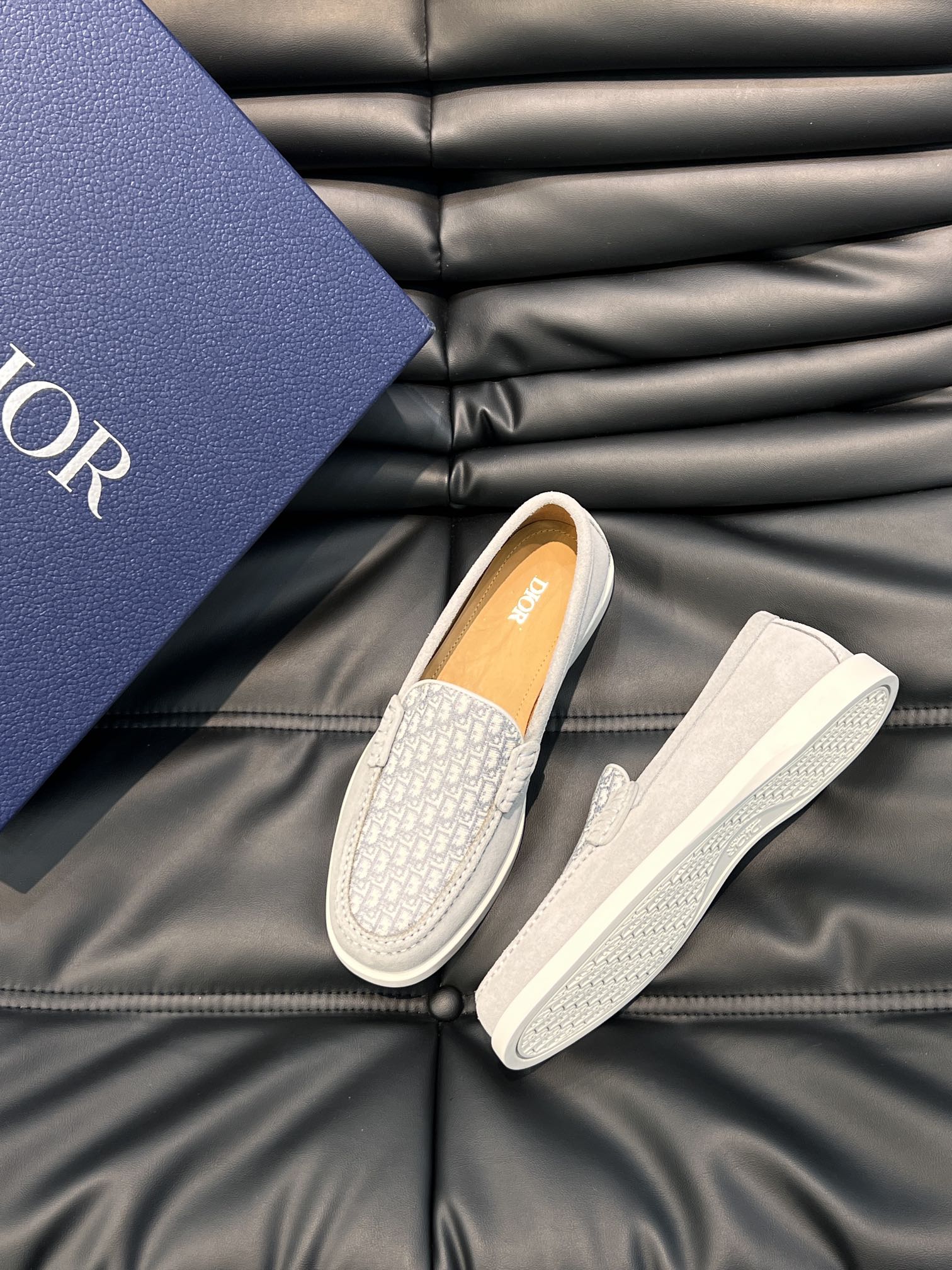 Luxury Shoes - DIR - 180