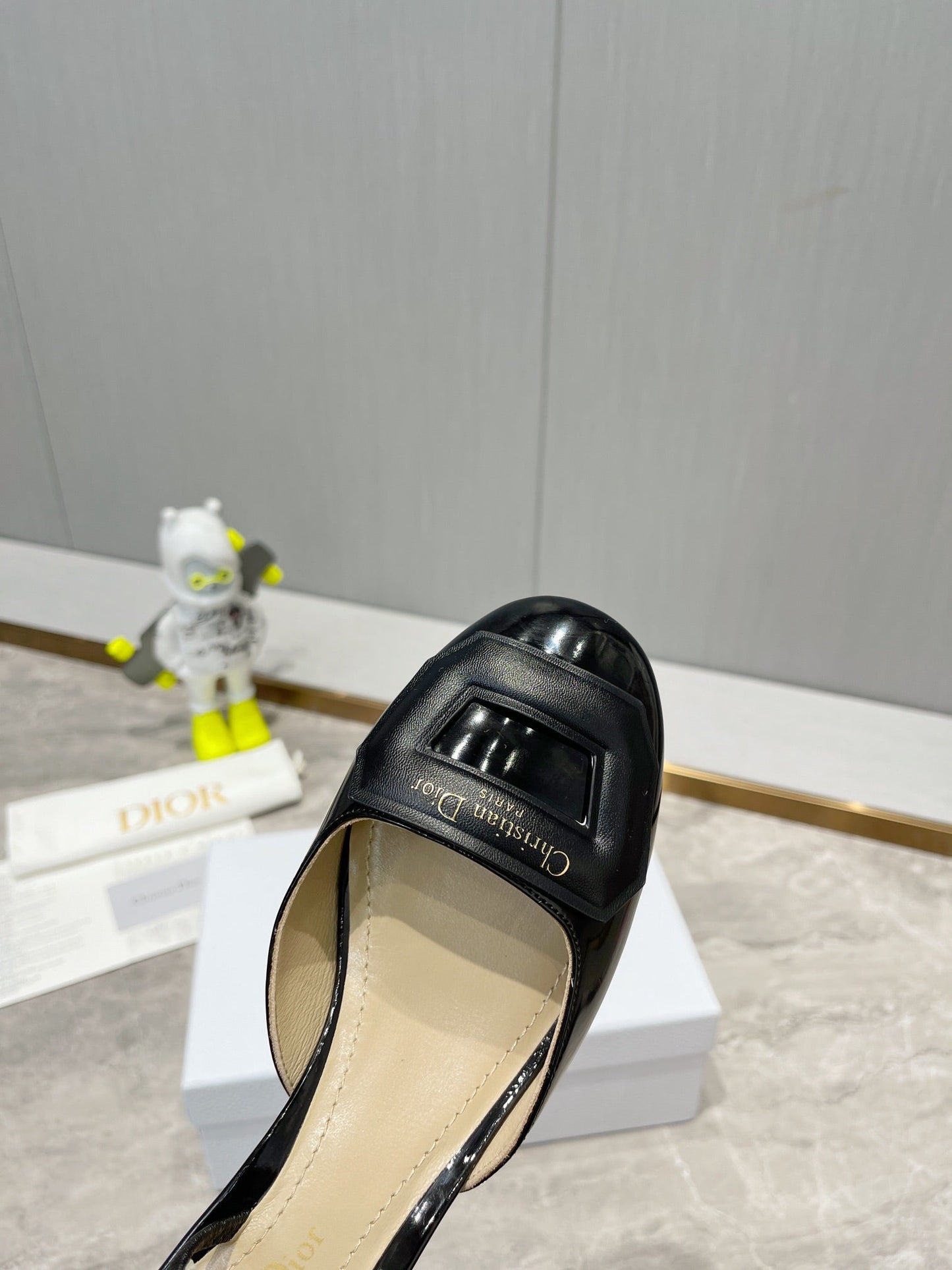 Luxury Shoes - DIR - 202