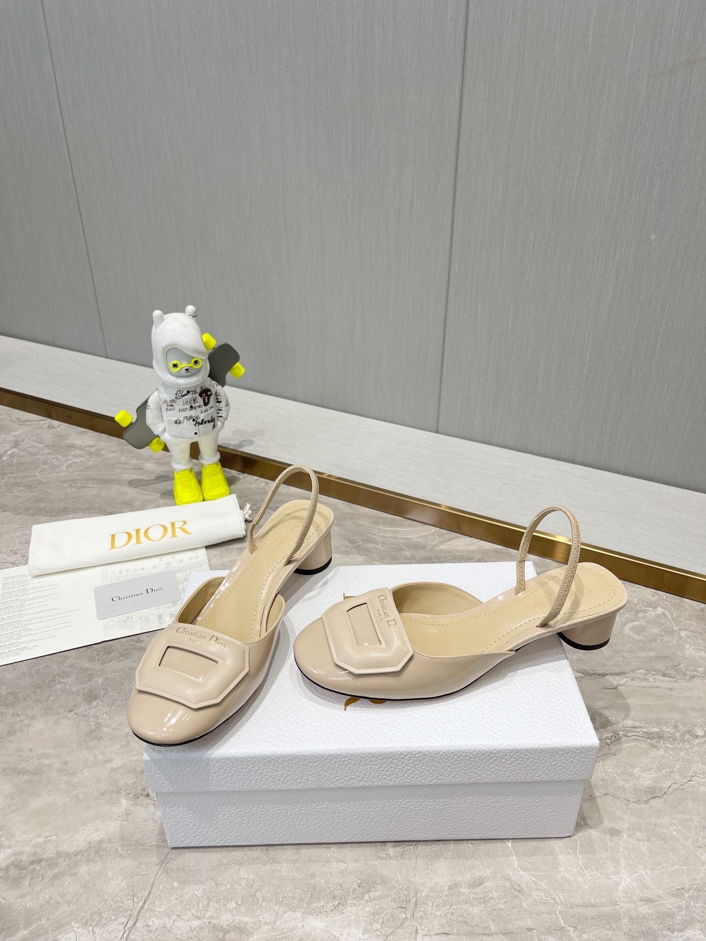 Luxury Shoes - DIR - 202