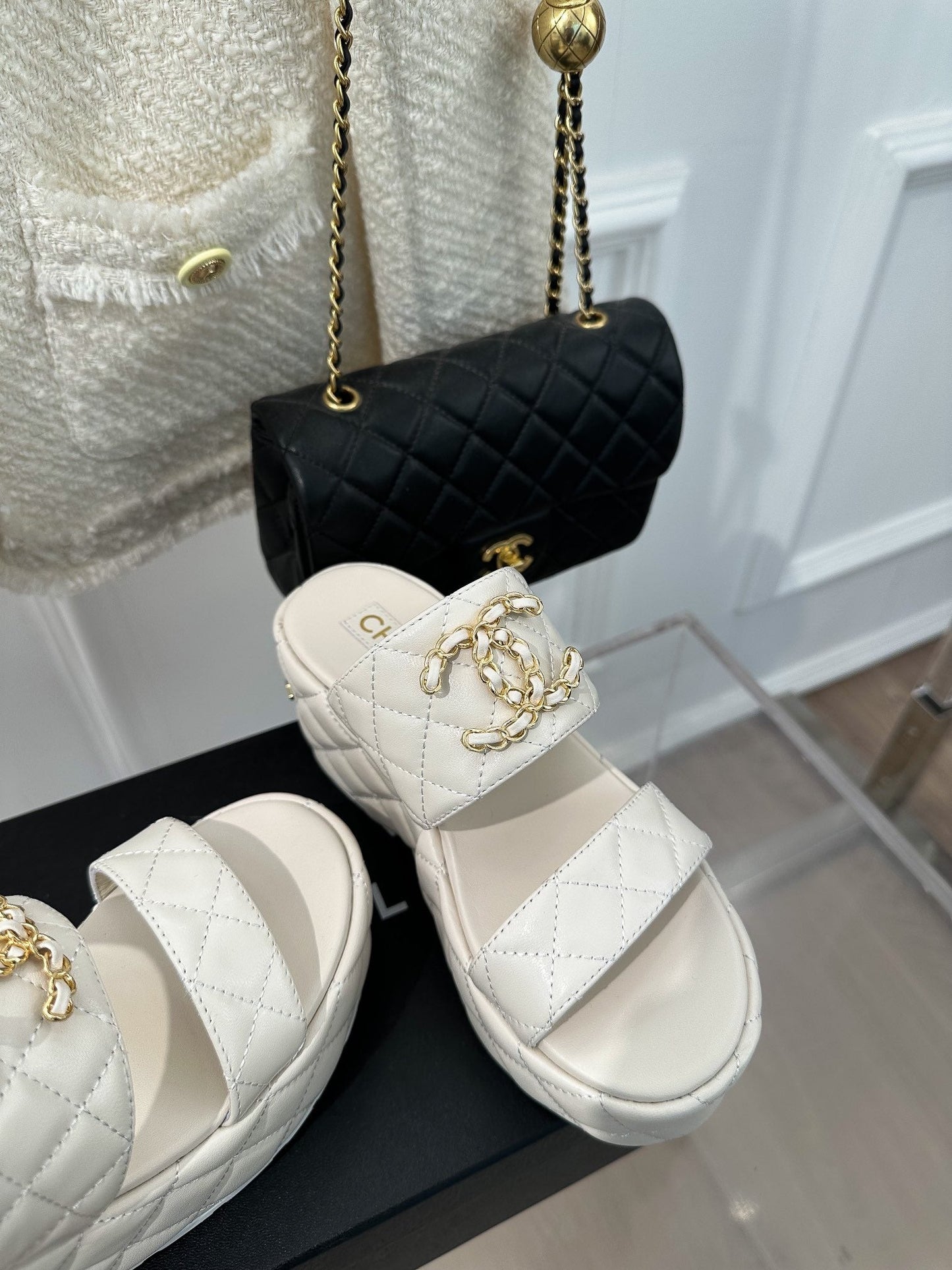 Luxury Shoes Sandals - CHL - 194