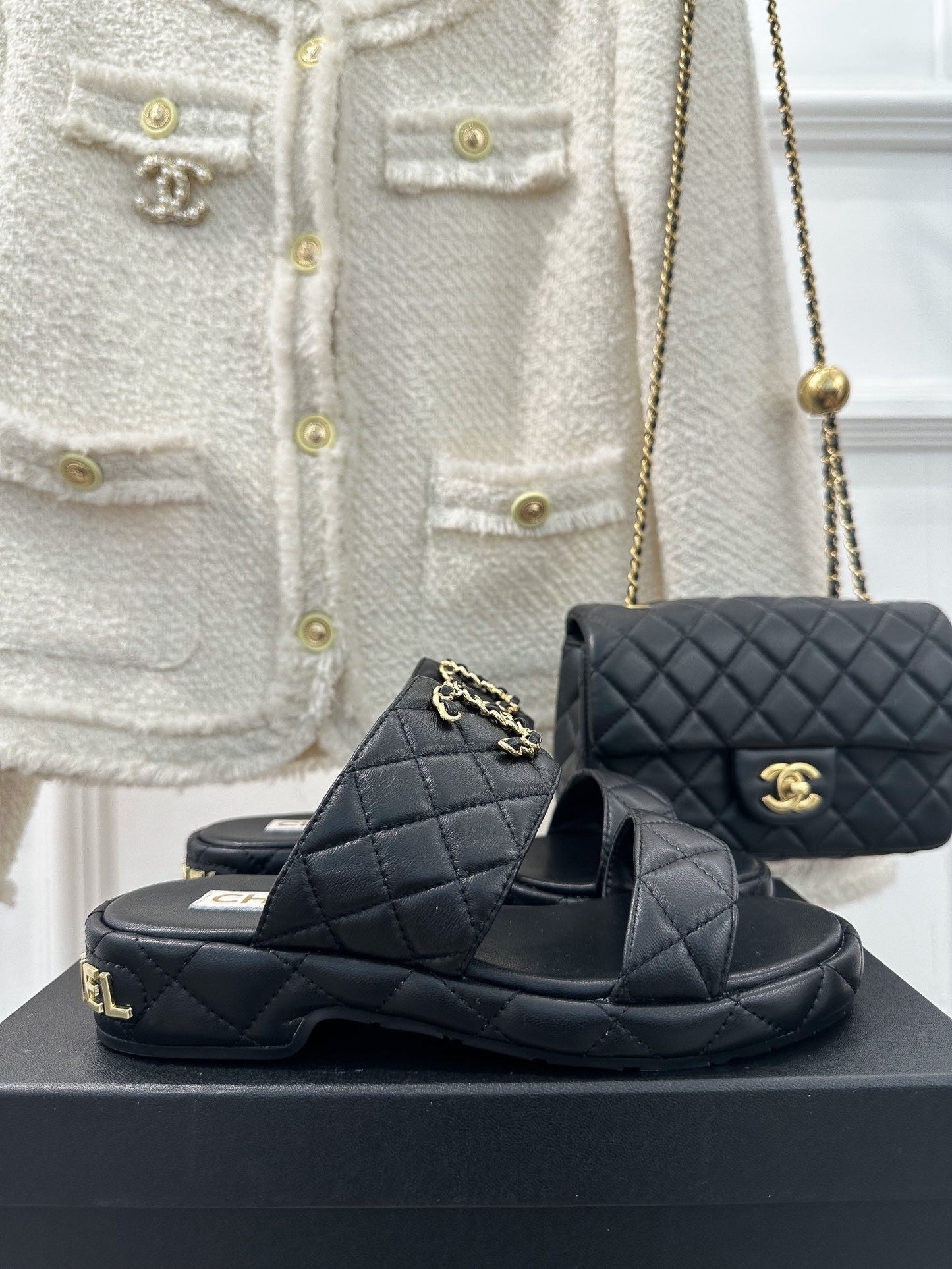Luxury Shoes Sandals - CHL - 193