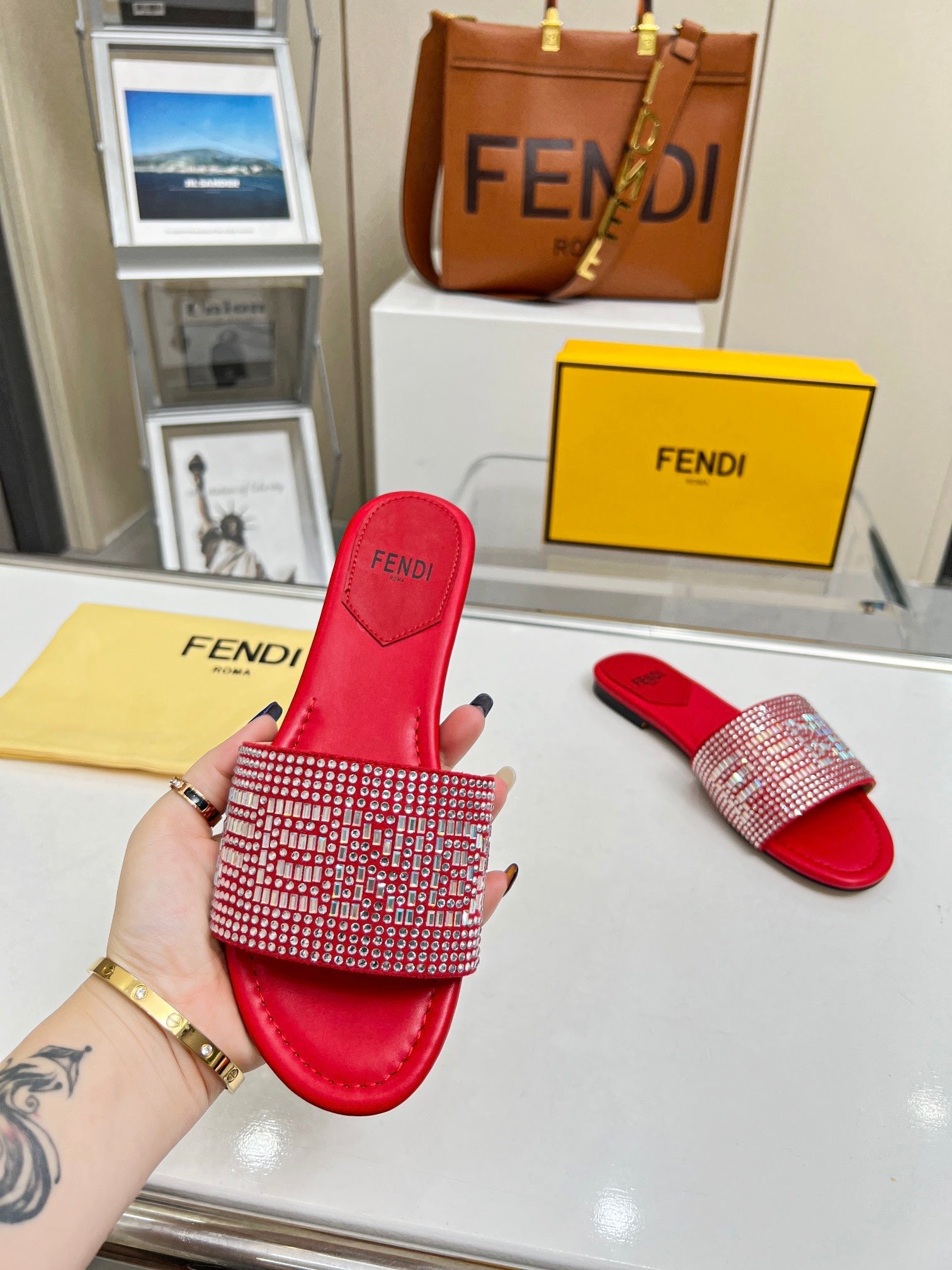 Luxury Shoes - FED - 075