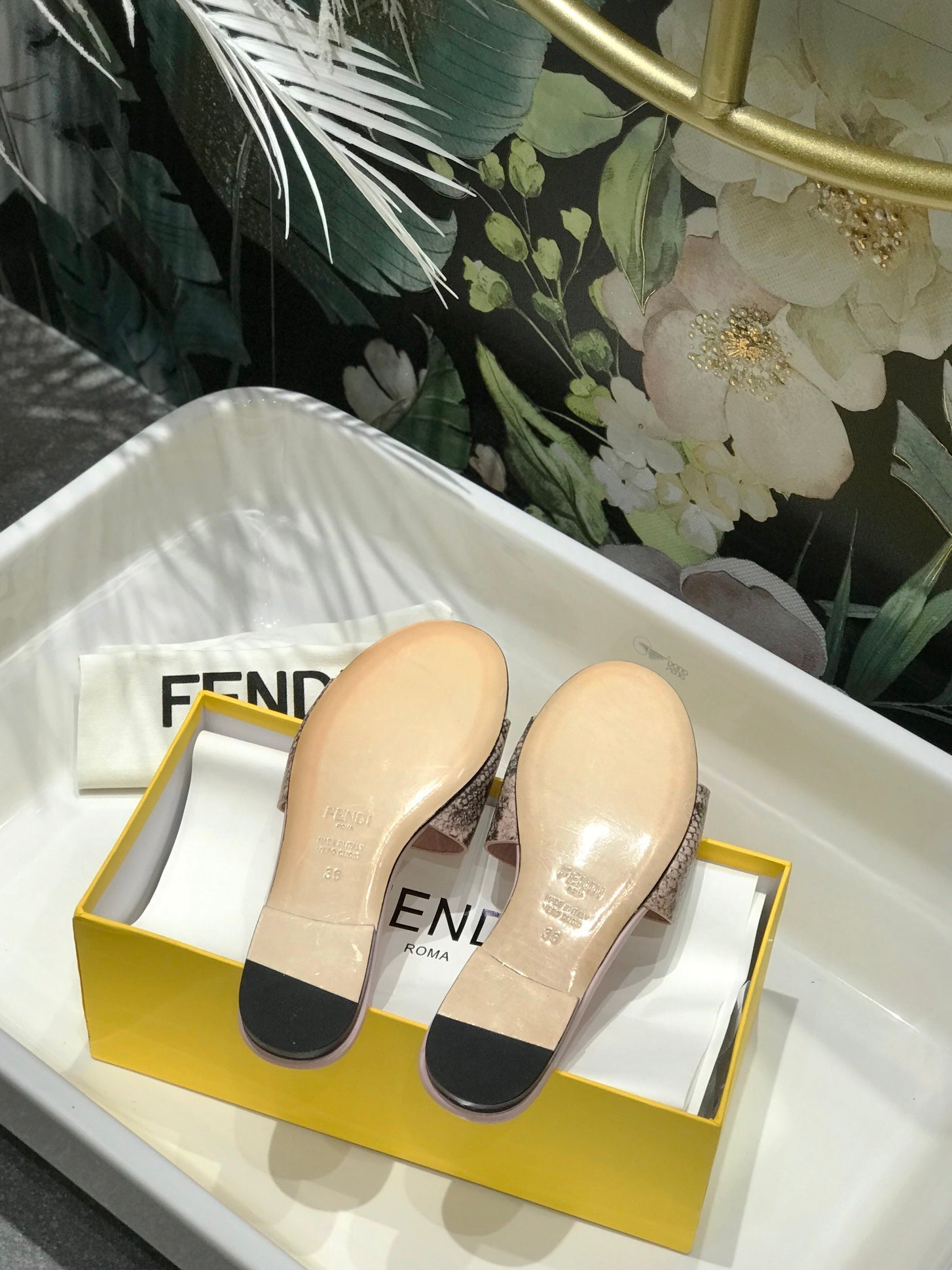 Luxury Shoes - FED - 062