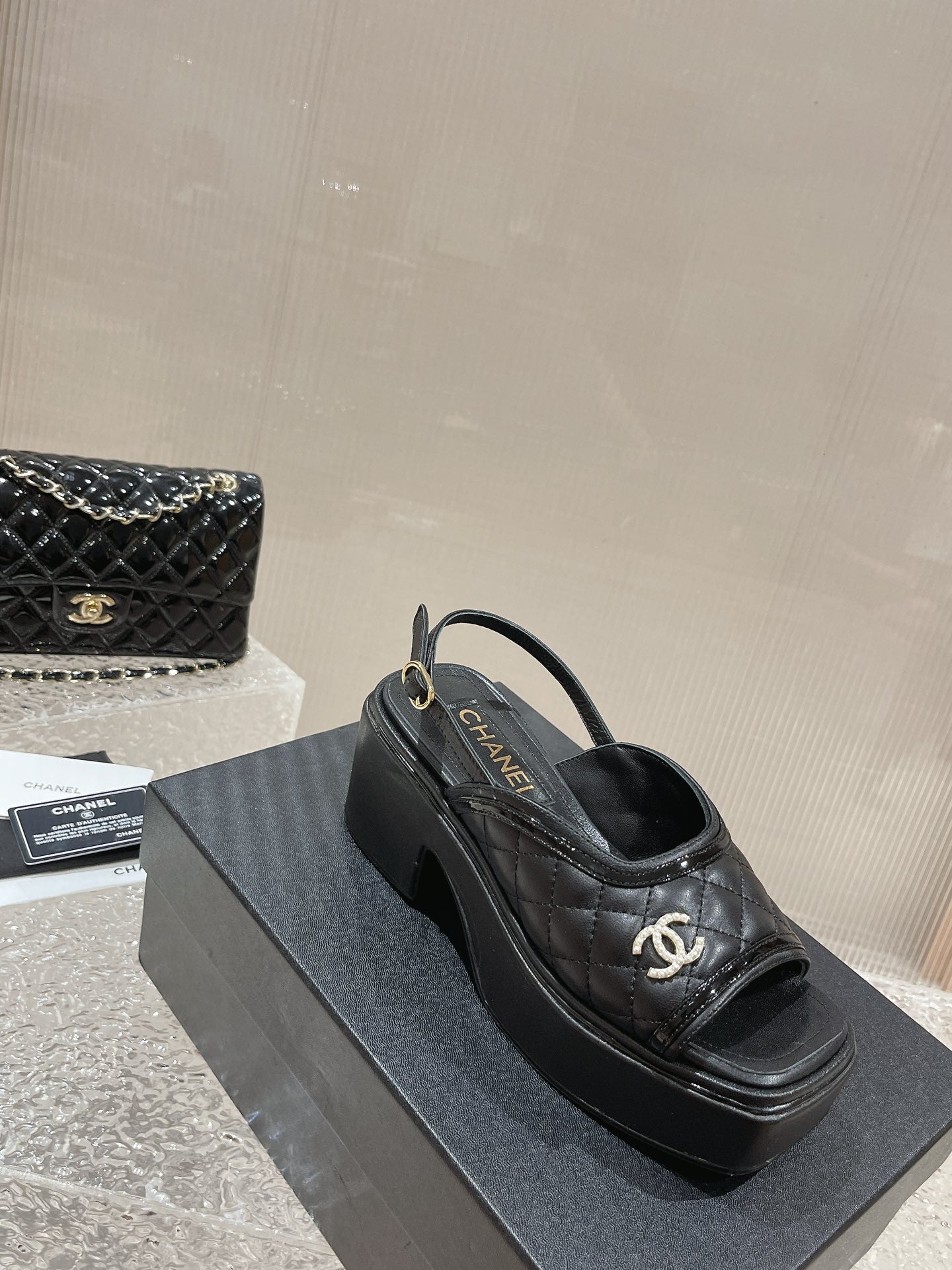Luxury Shoes Sandals - CHL - 149