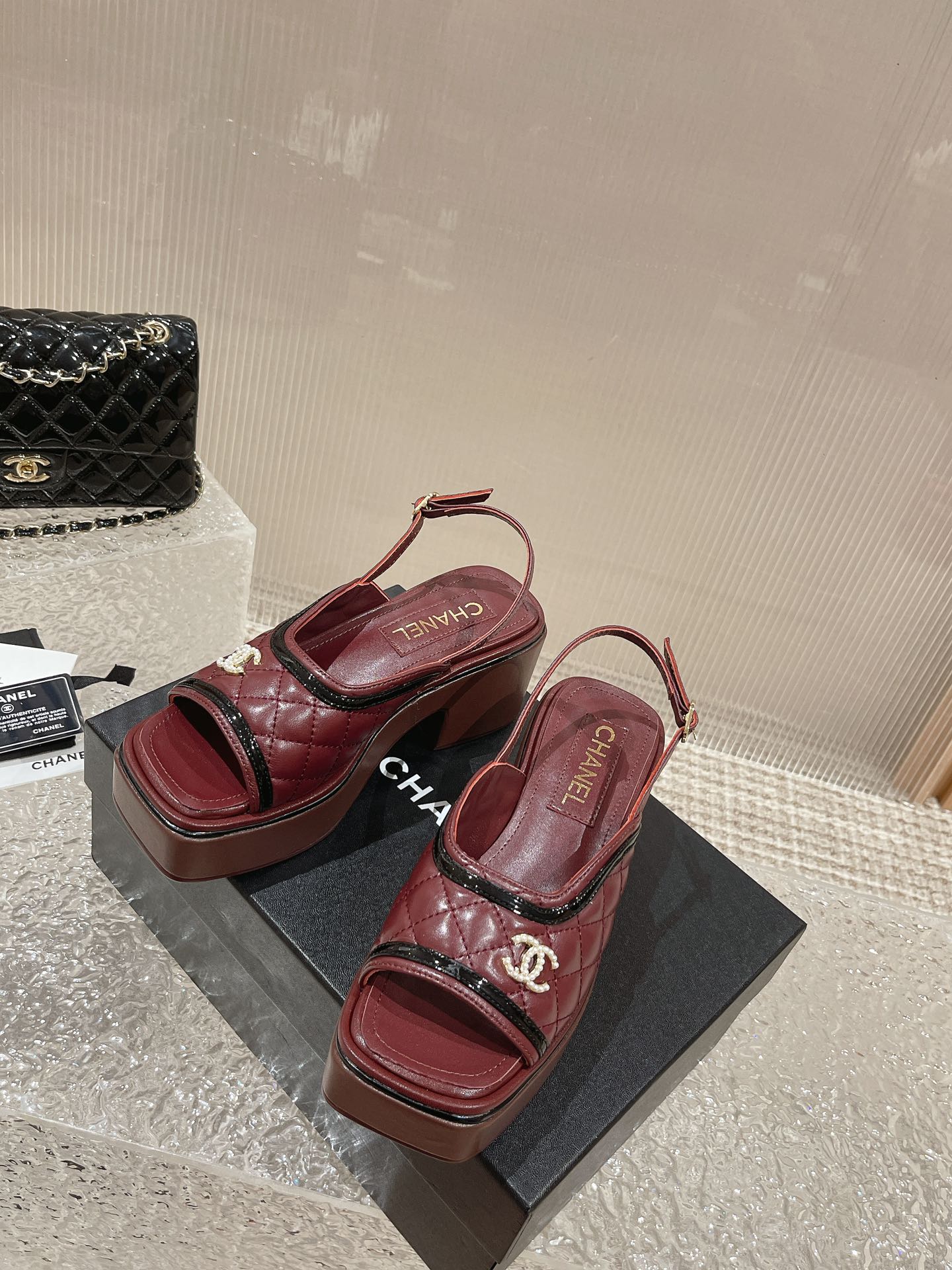 Luxury Shoes Sandals - CHL - 147