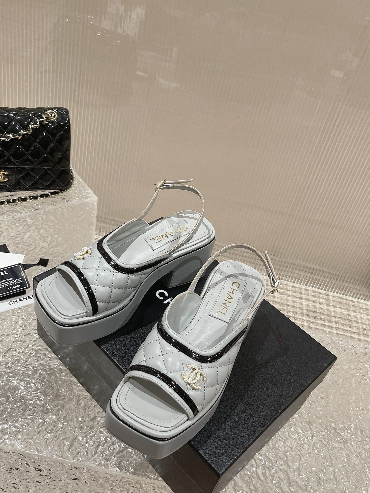 Luxury Shoes Sandals - CHL - 145